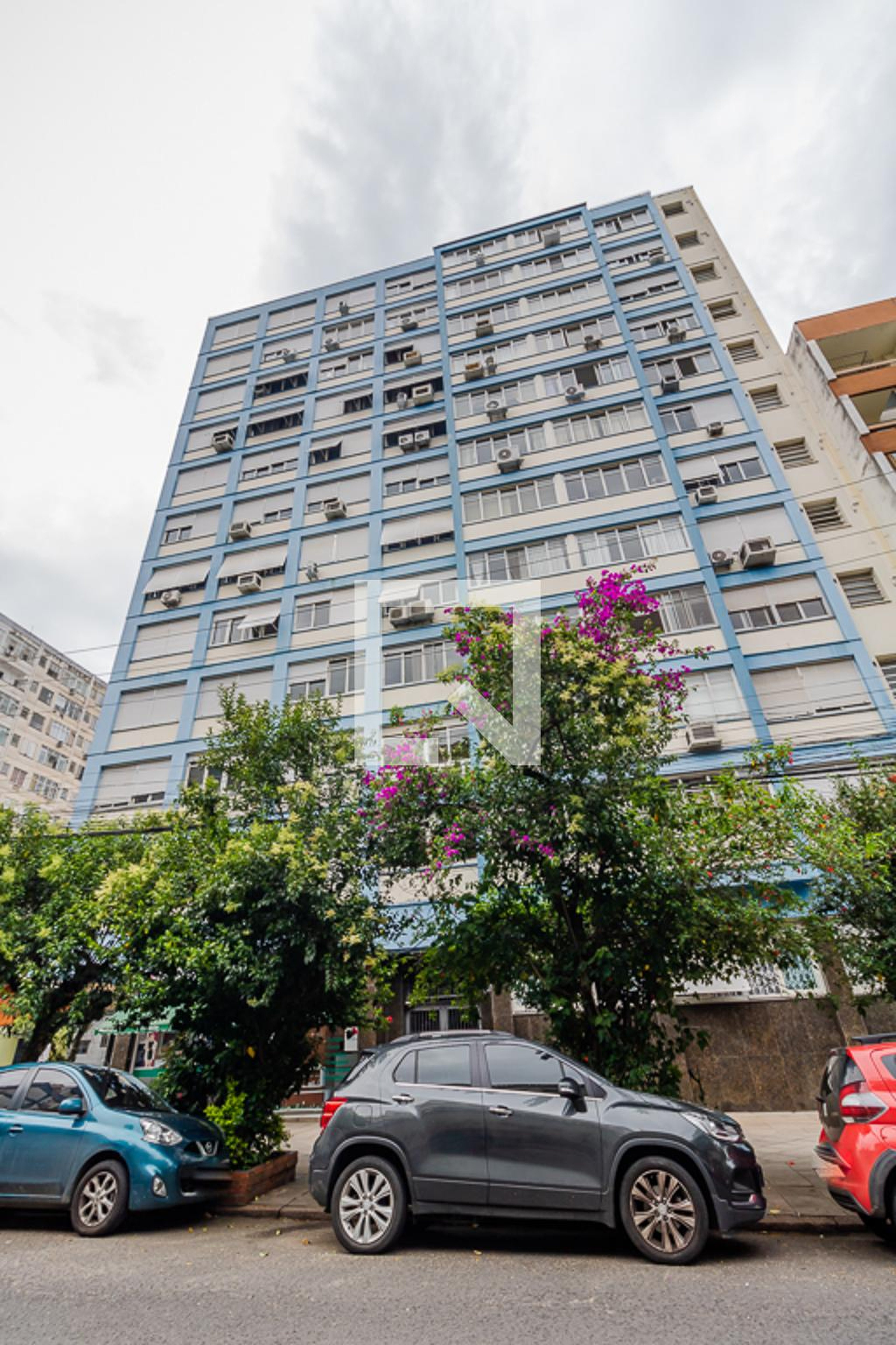 Fachada Condomínio em Rua Coronel Fernando Machado, 761