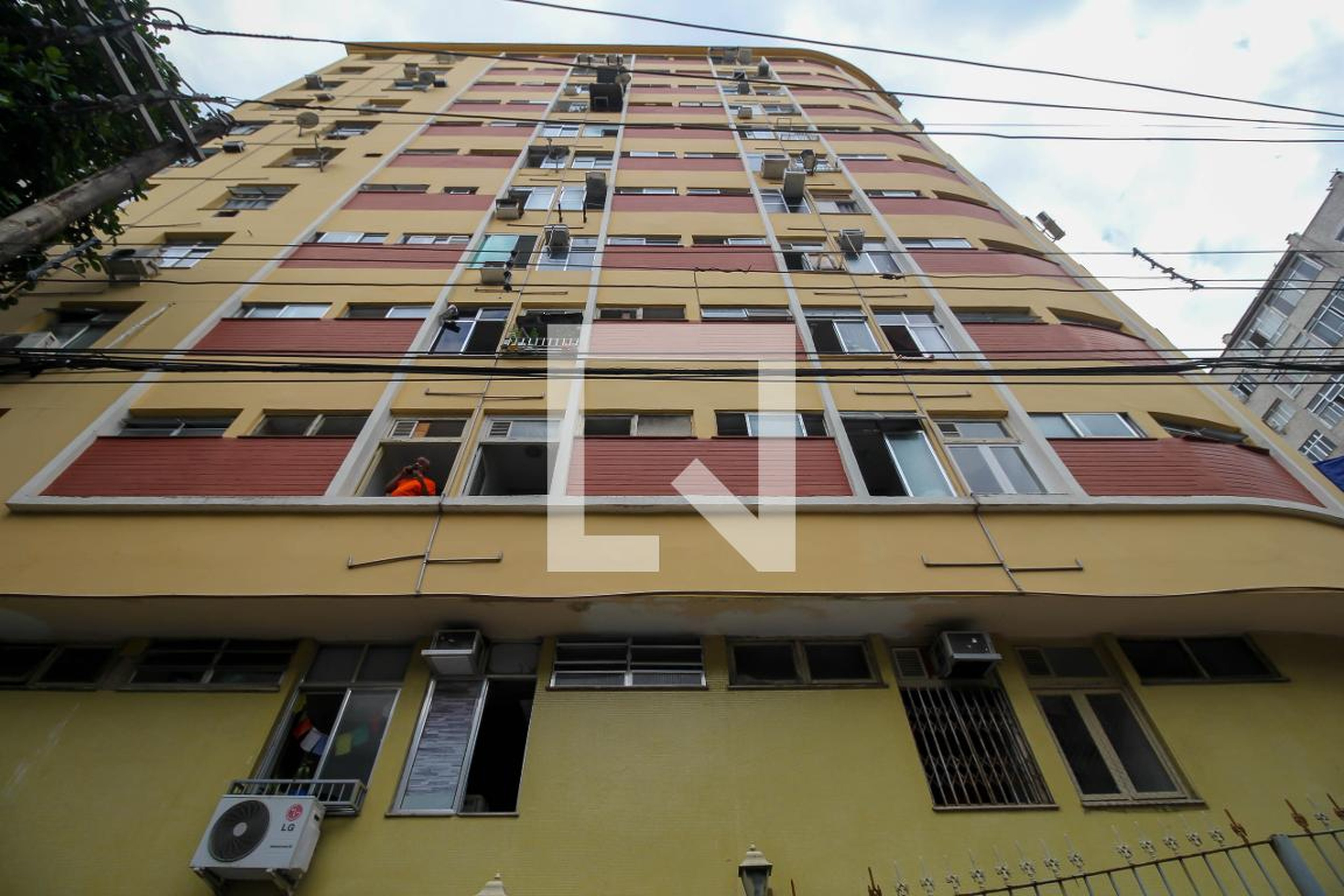 Fachada do Prédio Condomínio Santa Isabel