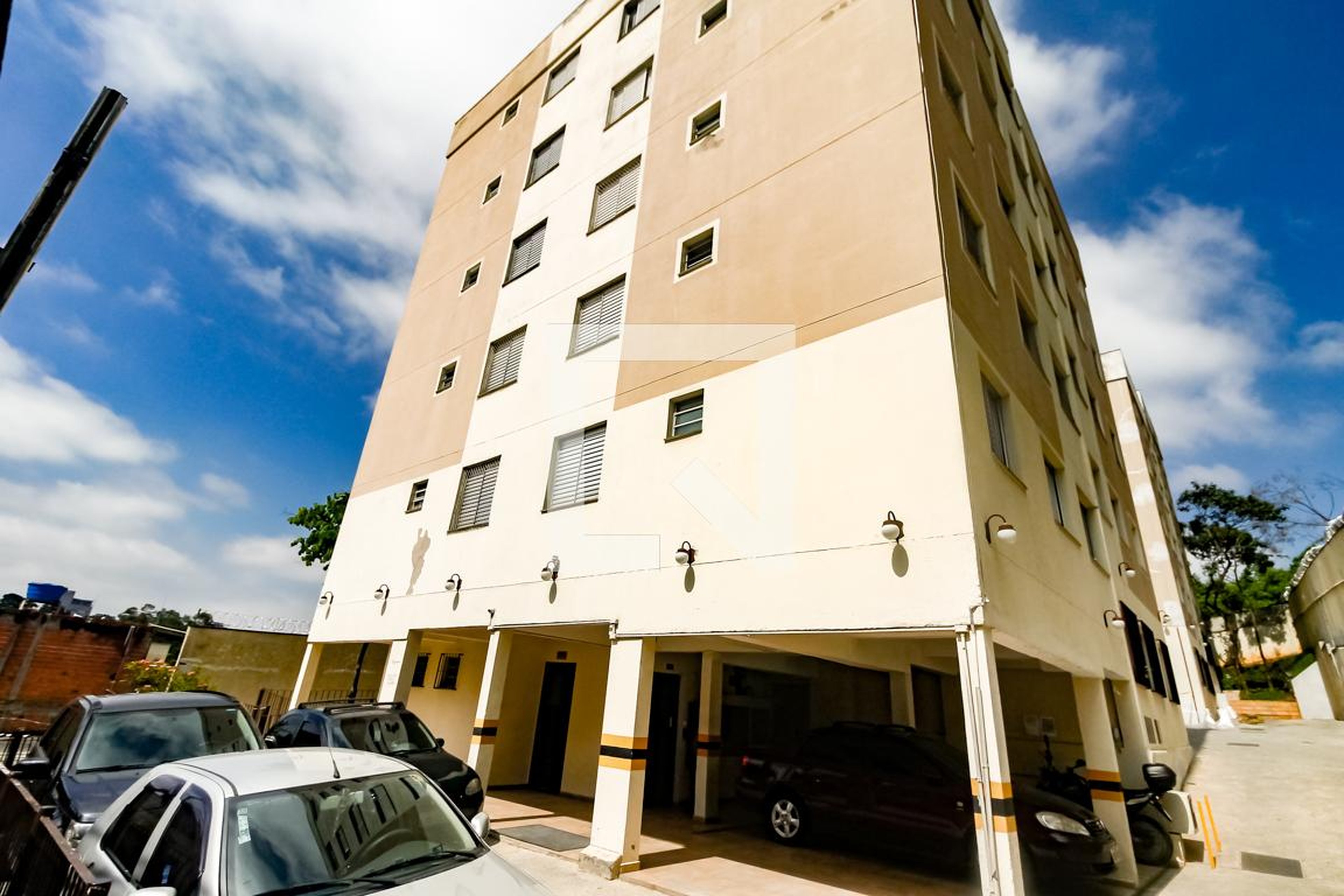 Fachada do Prédio Residencial Sant Louis