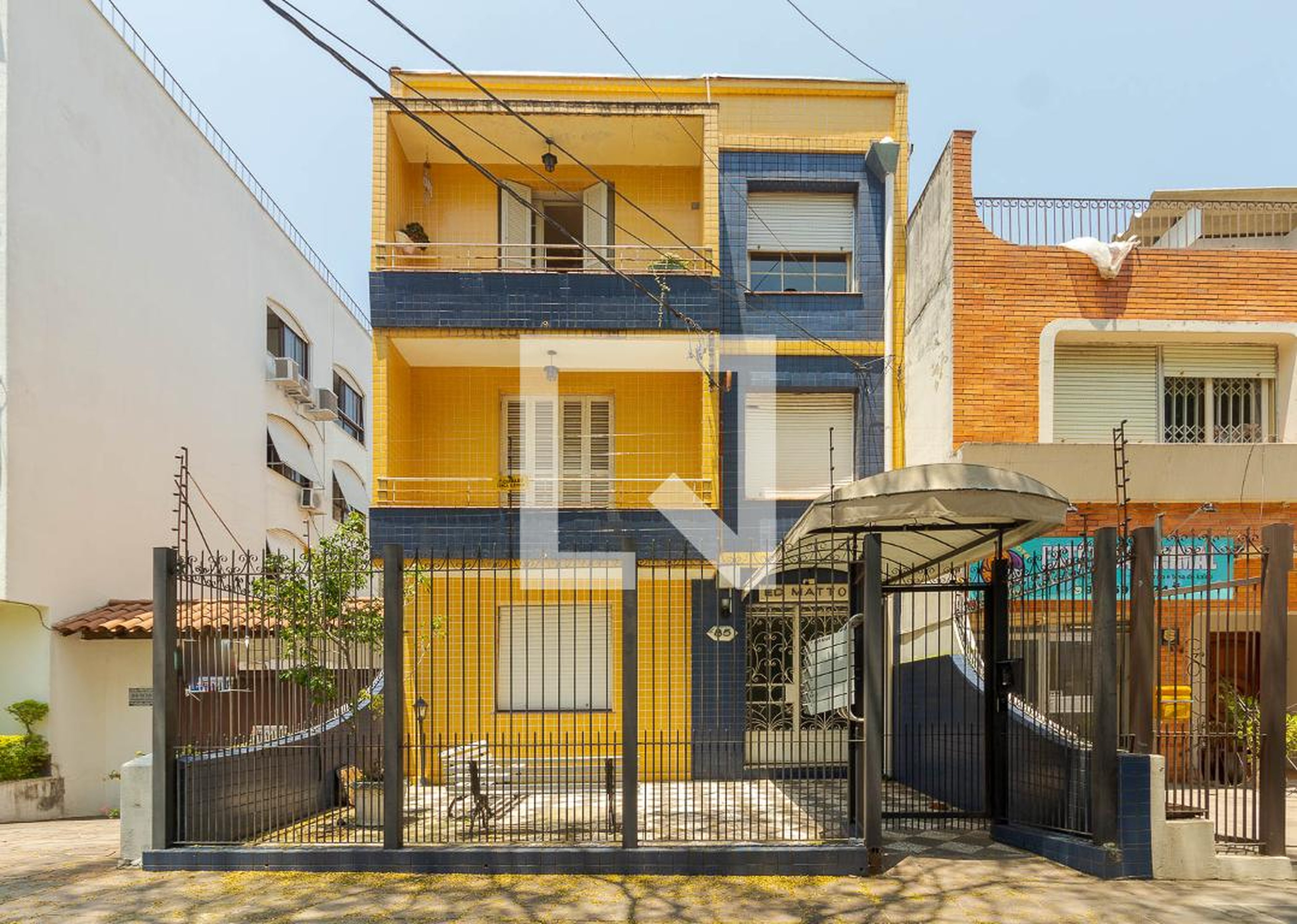 Fachada do condomínio Edifício Mattos