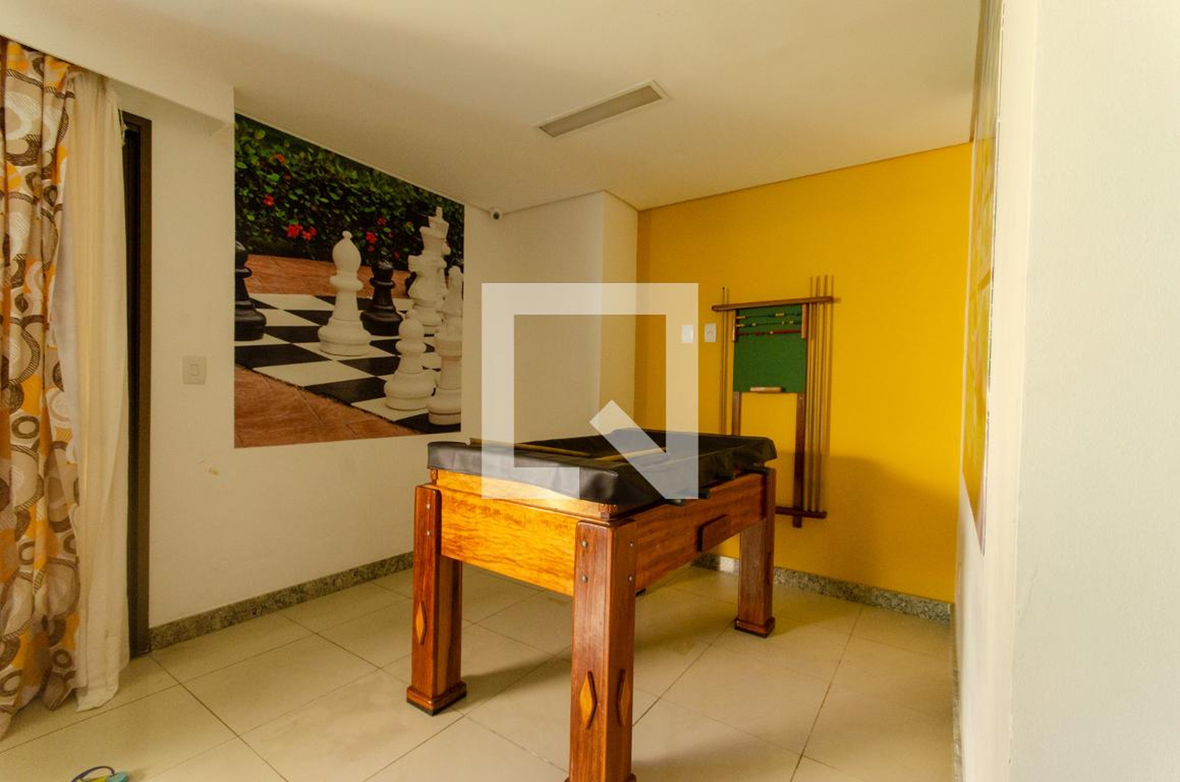 Sala de Jogos - Ed. Raison Premiere