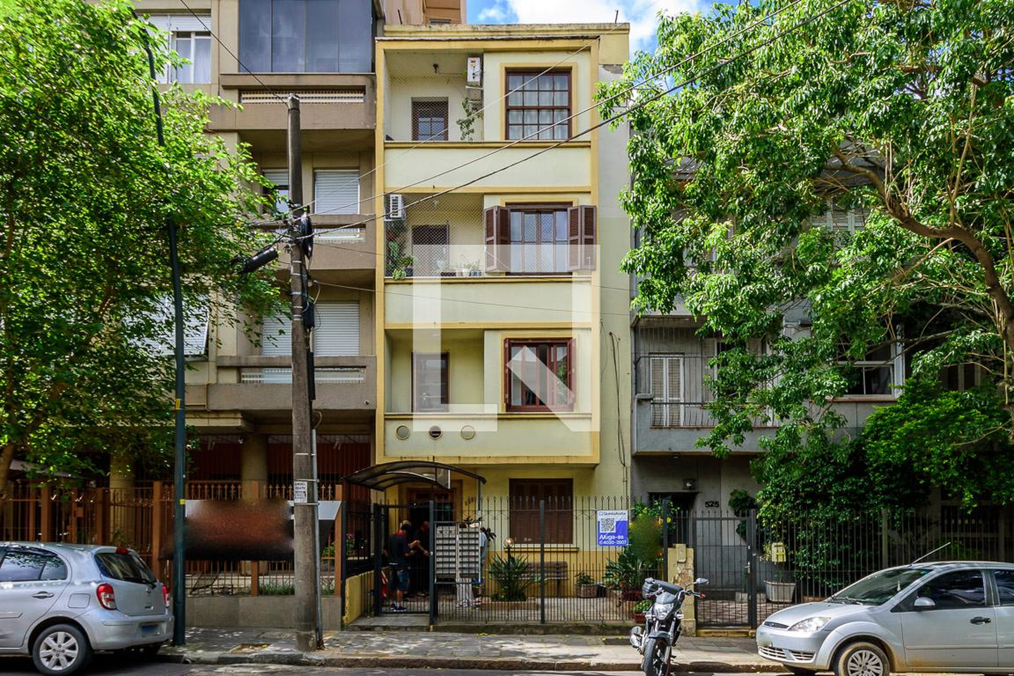 Fachada Condomínio em Rua Duque Caxias, 533