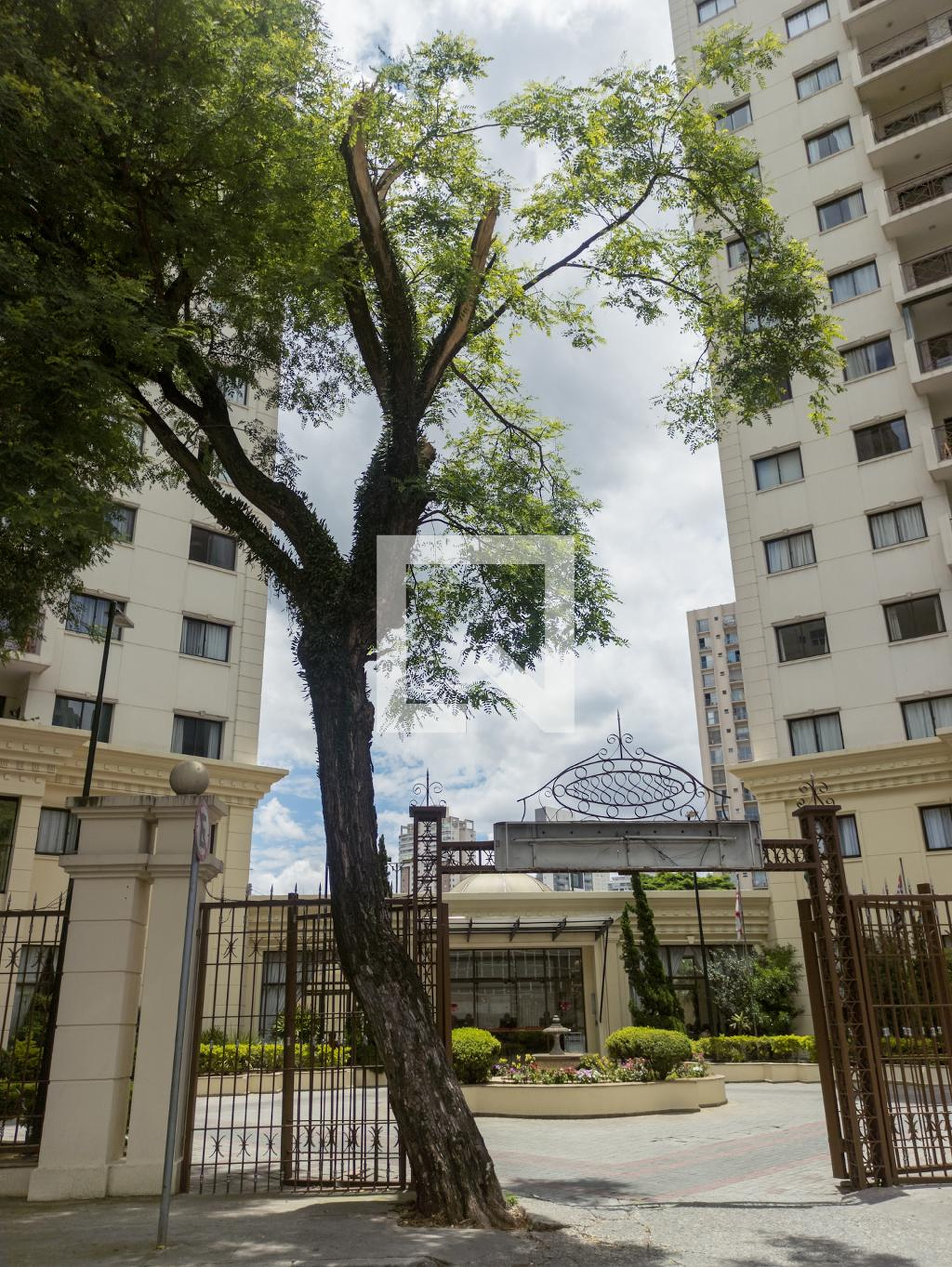 Fachada do Prédio Condomínio Quality Suites Long Stay Vila Olímpia