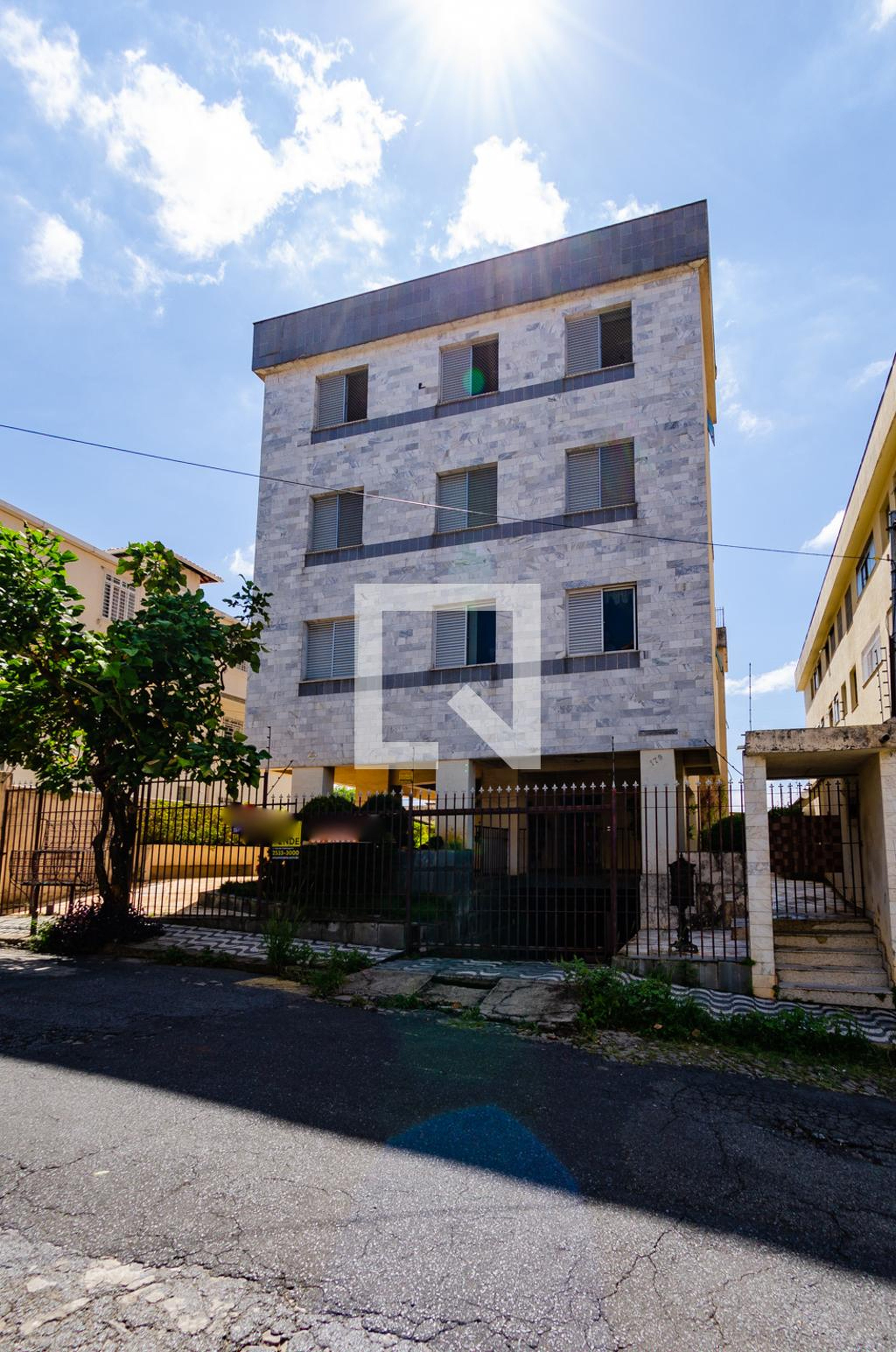 Fachada Edifício Victor e Domingues IV