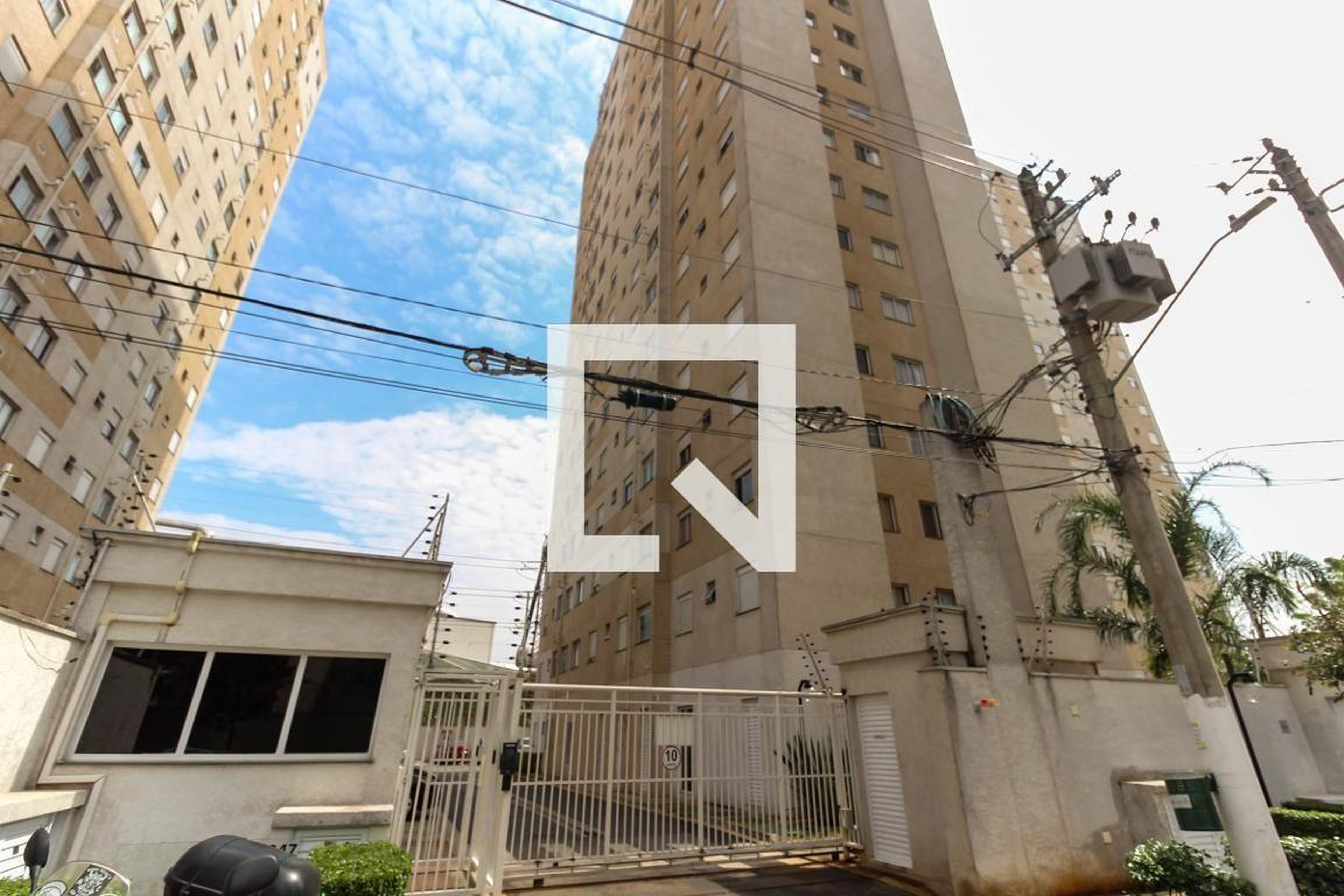 Fachada do Prédio Condomínio In Parque Belém Klabin