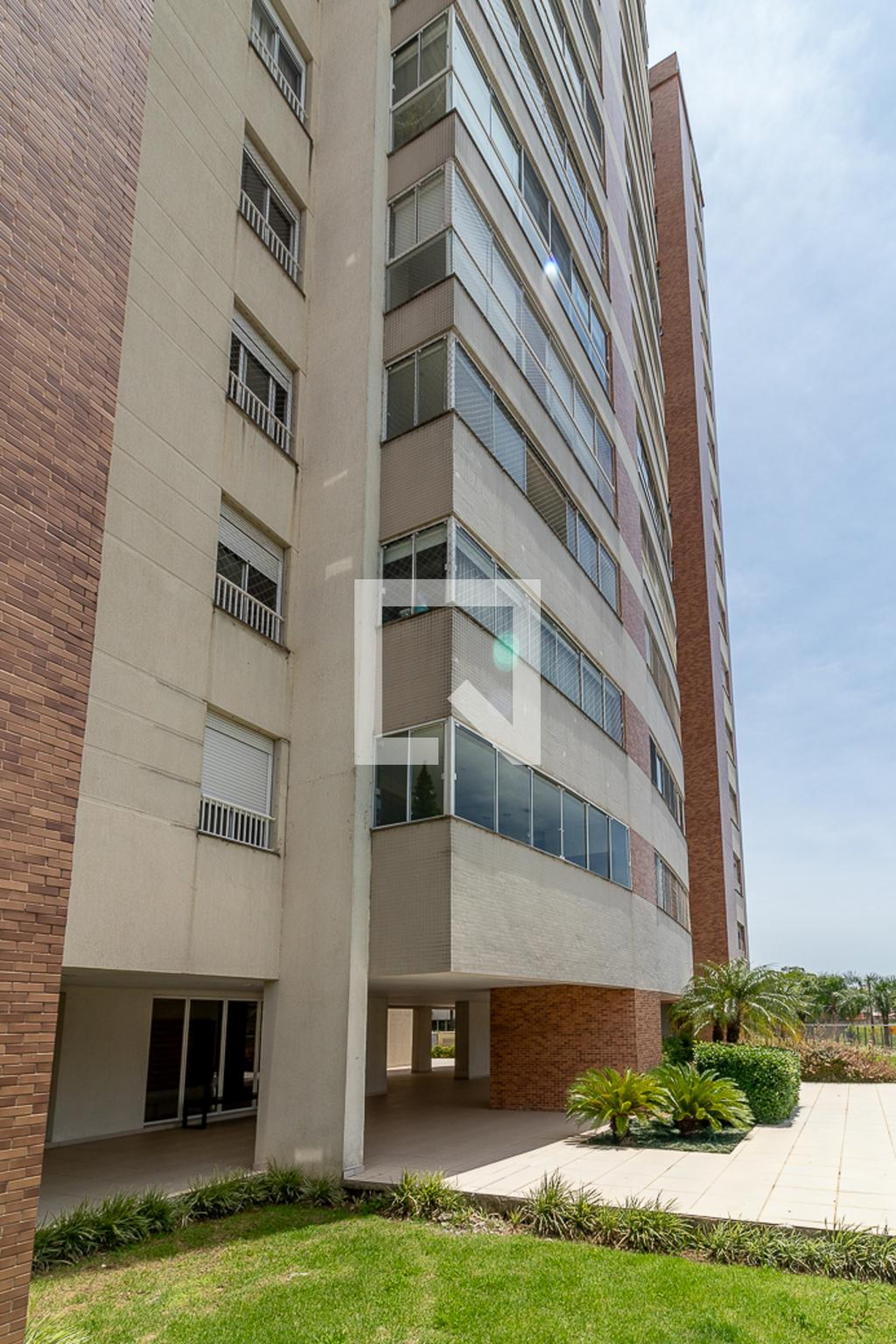 Fachada do Prédio Condomínio Rossi Parque Ibirapuera