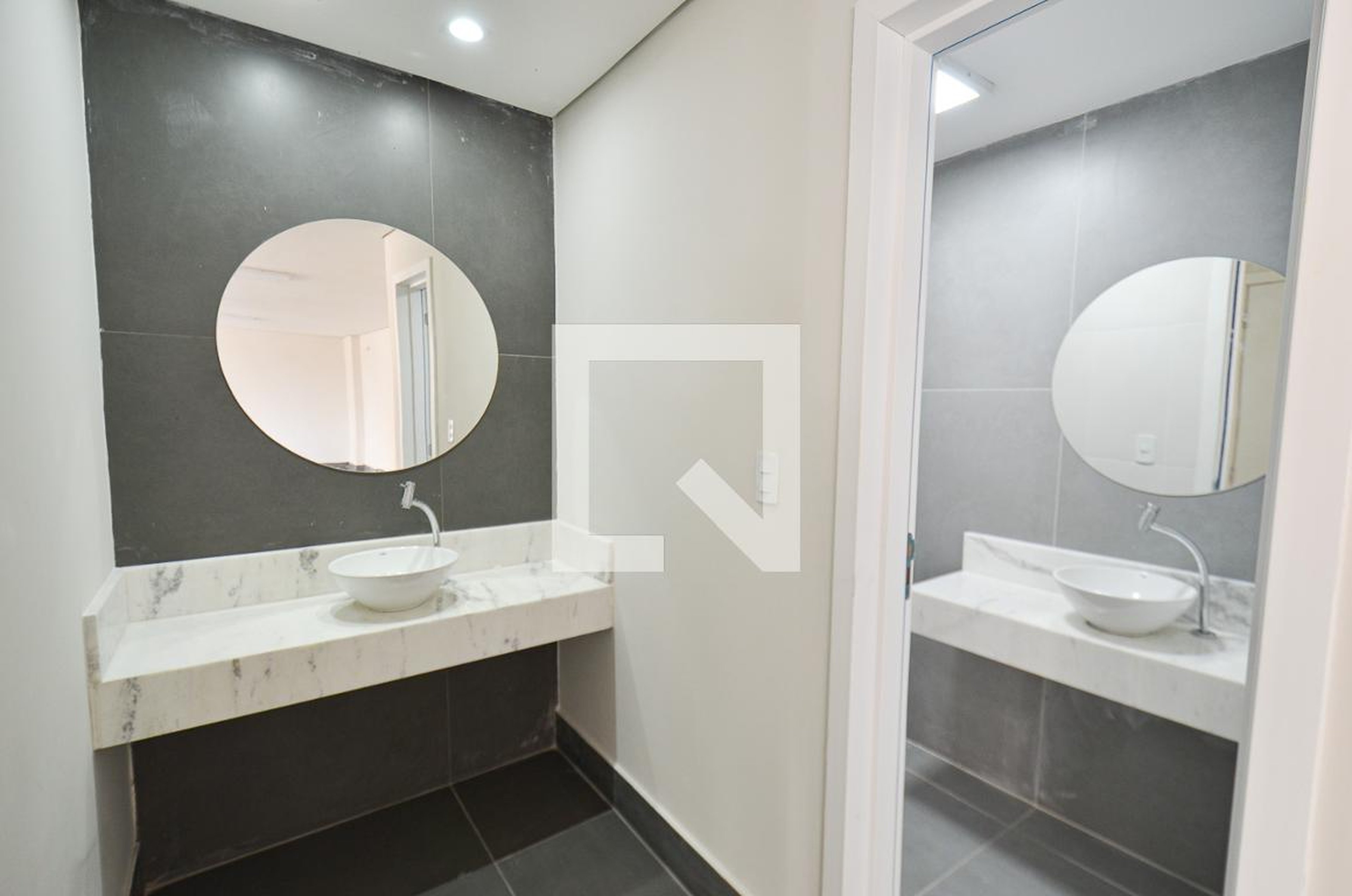 Área comum Condomínio em Rua Barão de Cocáis, 265