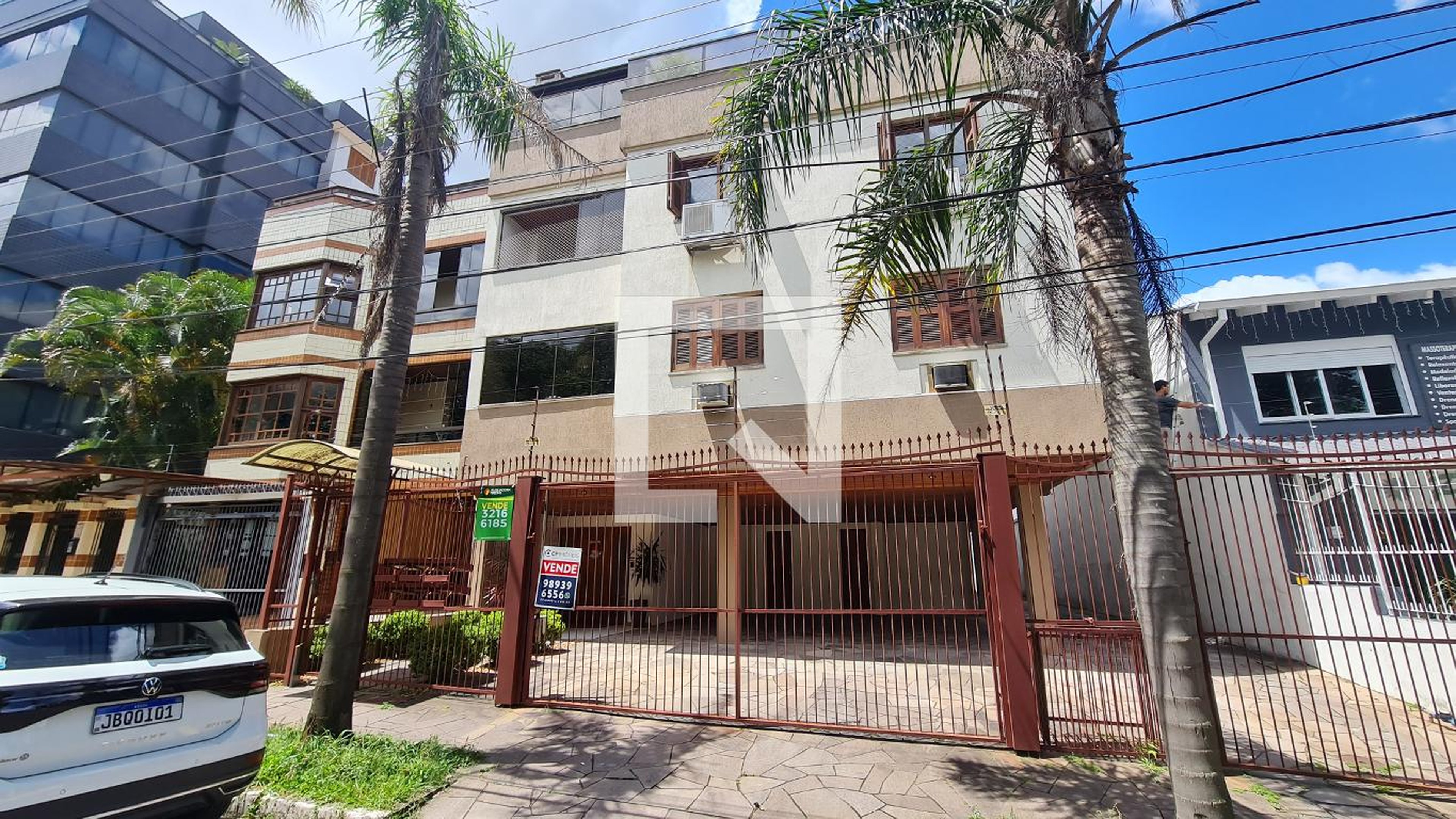 Fachada do Prédio Condomínio em Rua Azul, 92