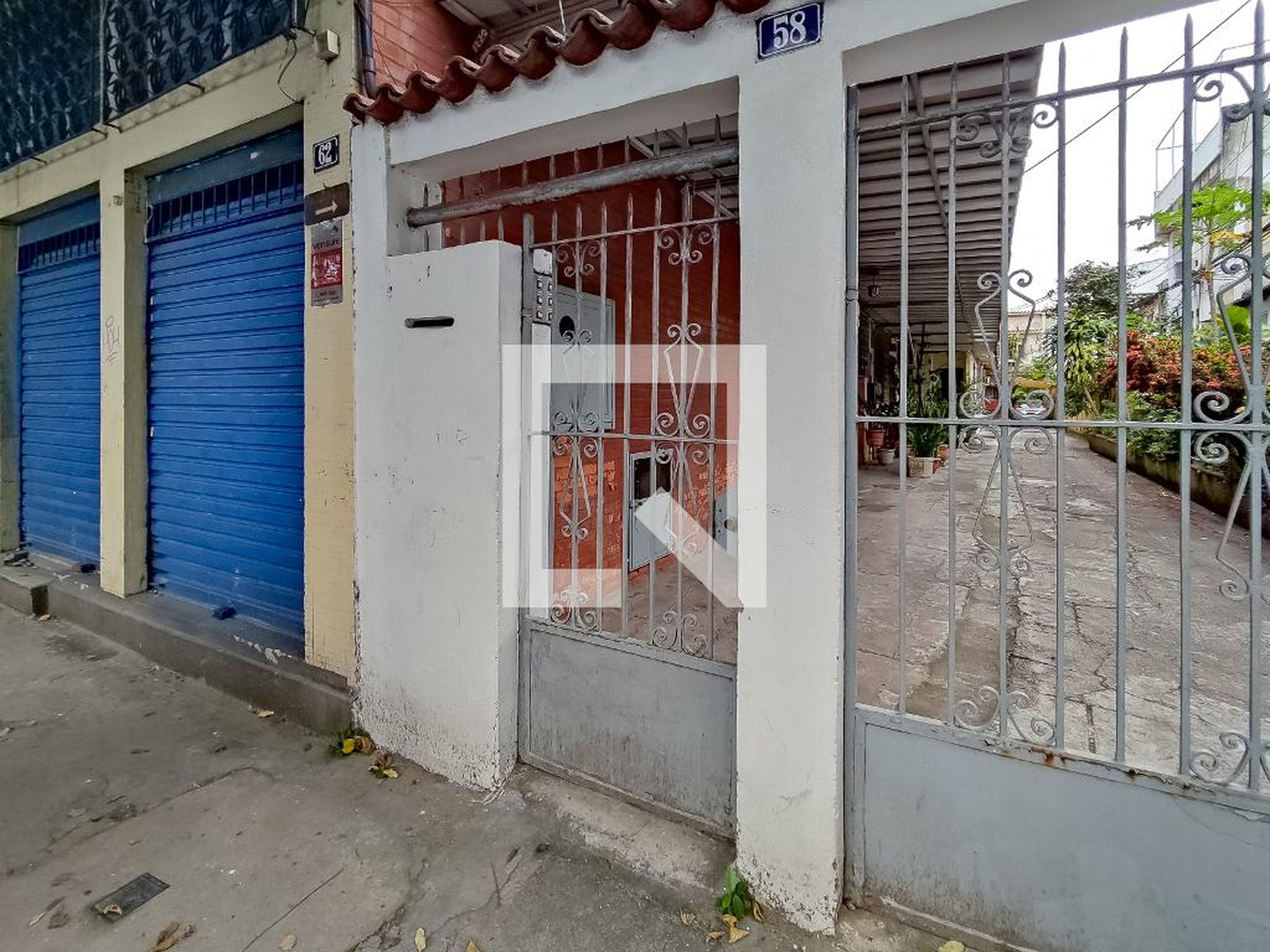 Fachada do Prédio Condomínio em Rua Barão de Ubá, 58