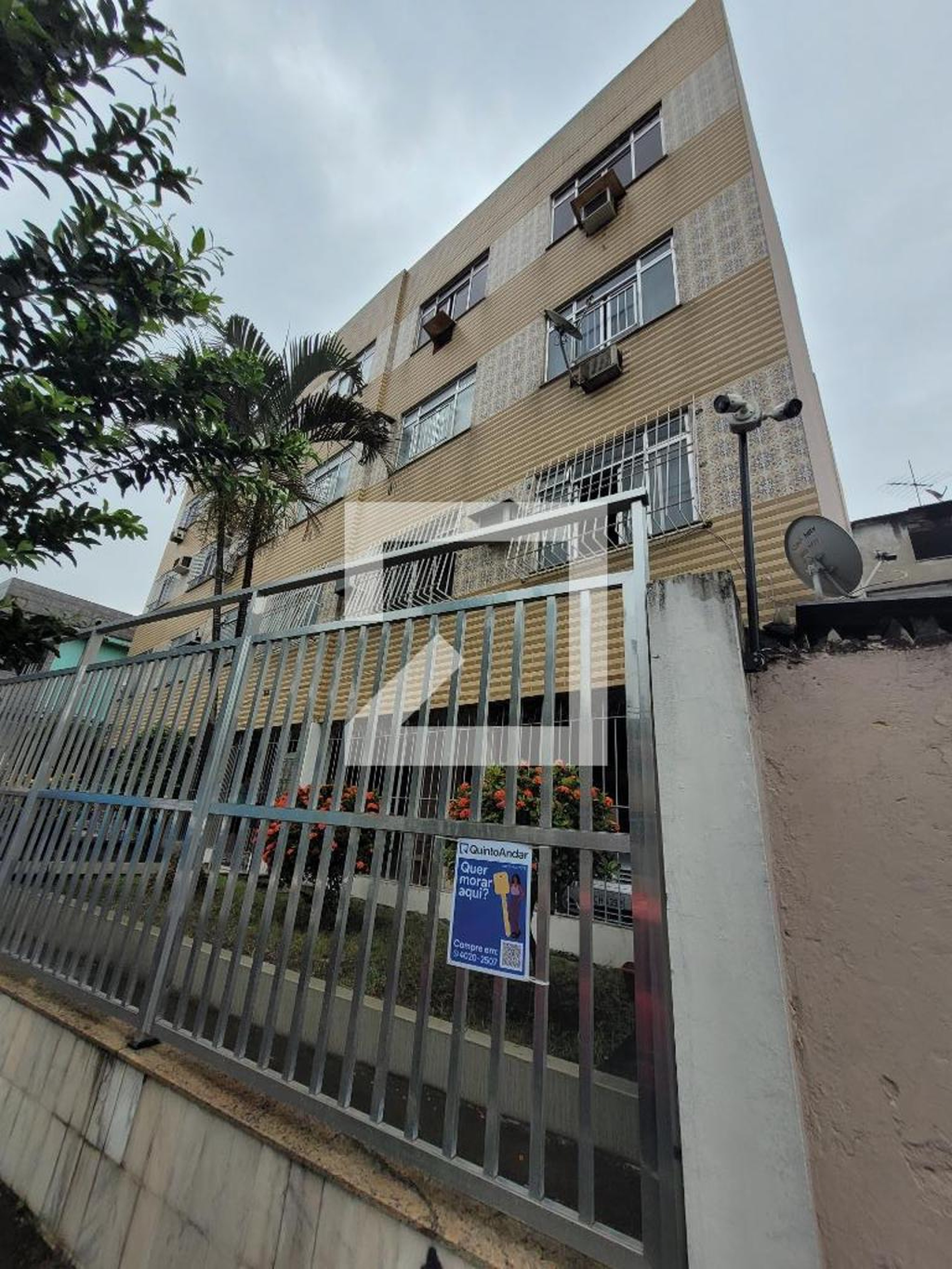 Fachada Condomínio em Rua Inobi, 52