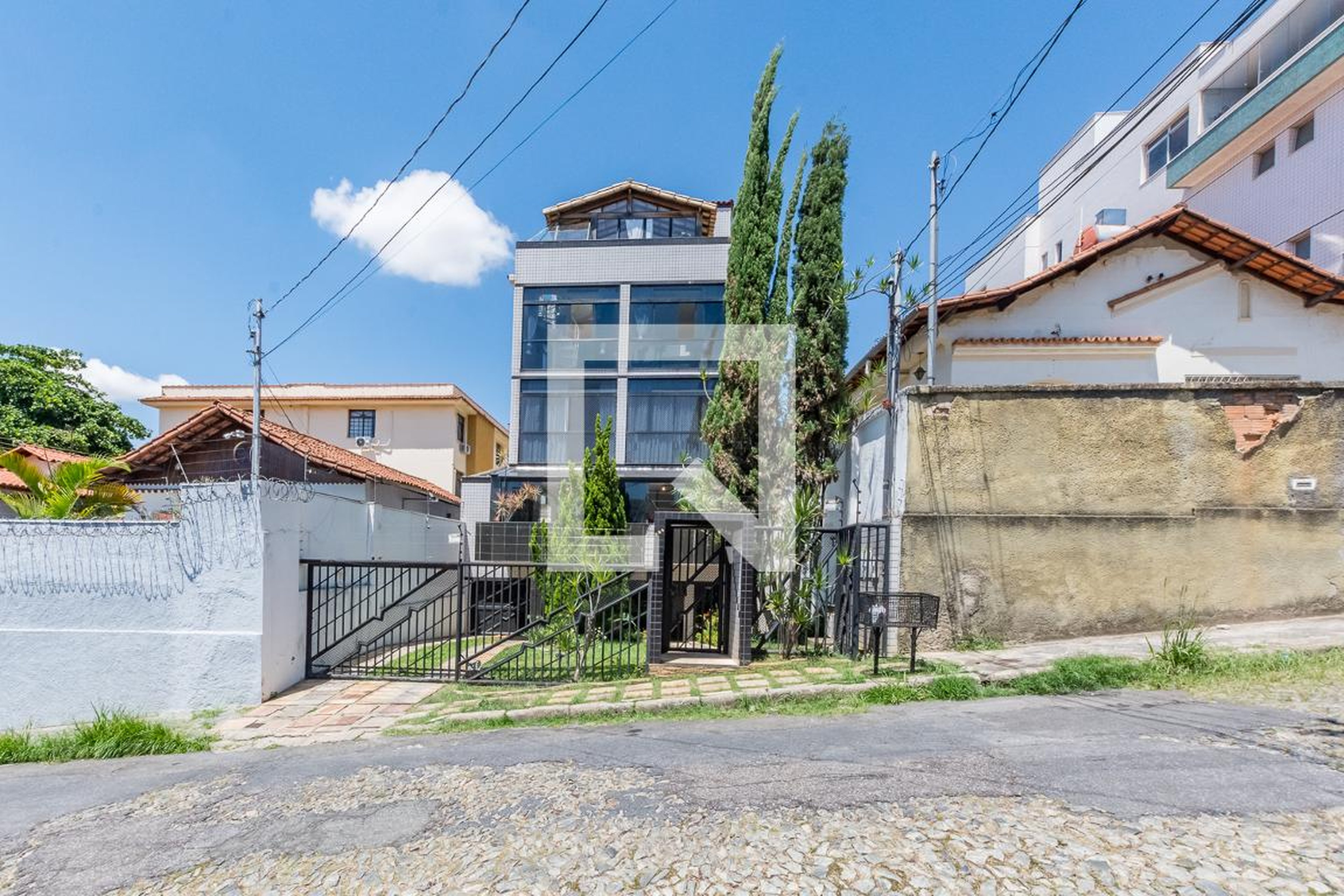 Fachada Condomínio em Rua Icaraí, 295