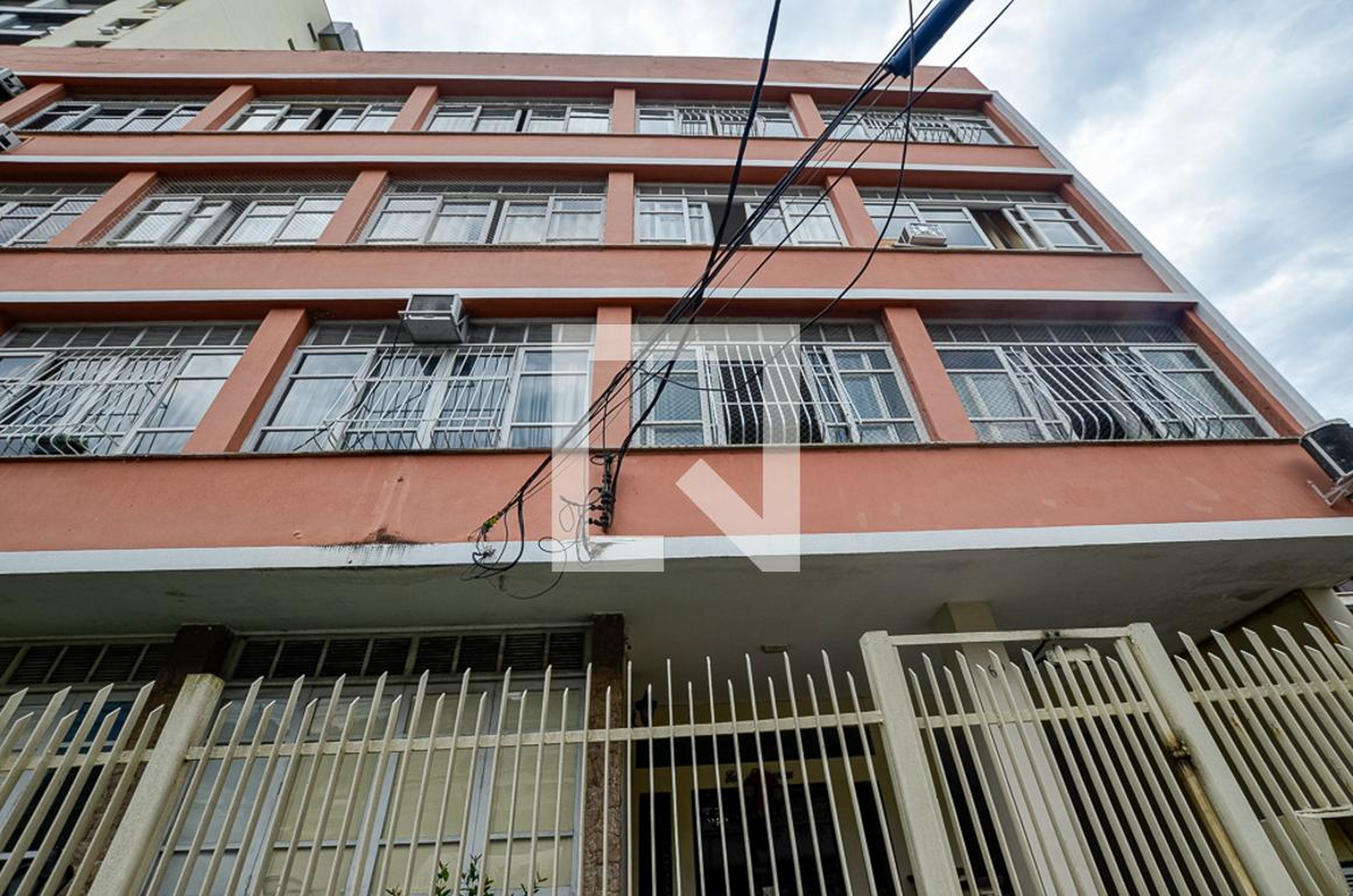 Fachada Condomínio em Rua Doutor Martins Tôrres, 165