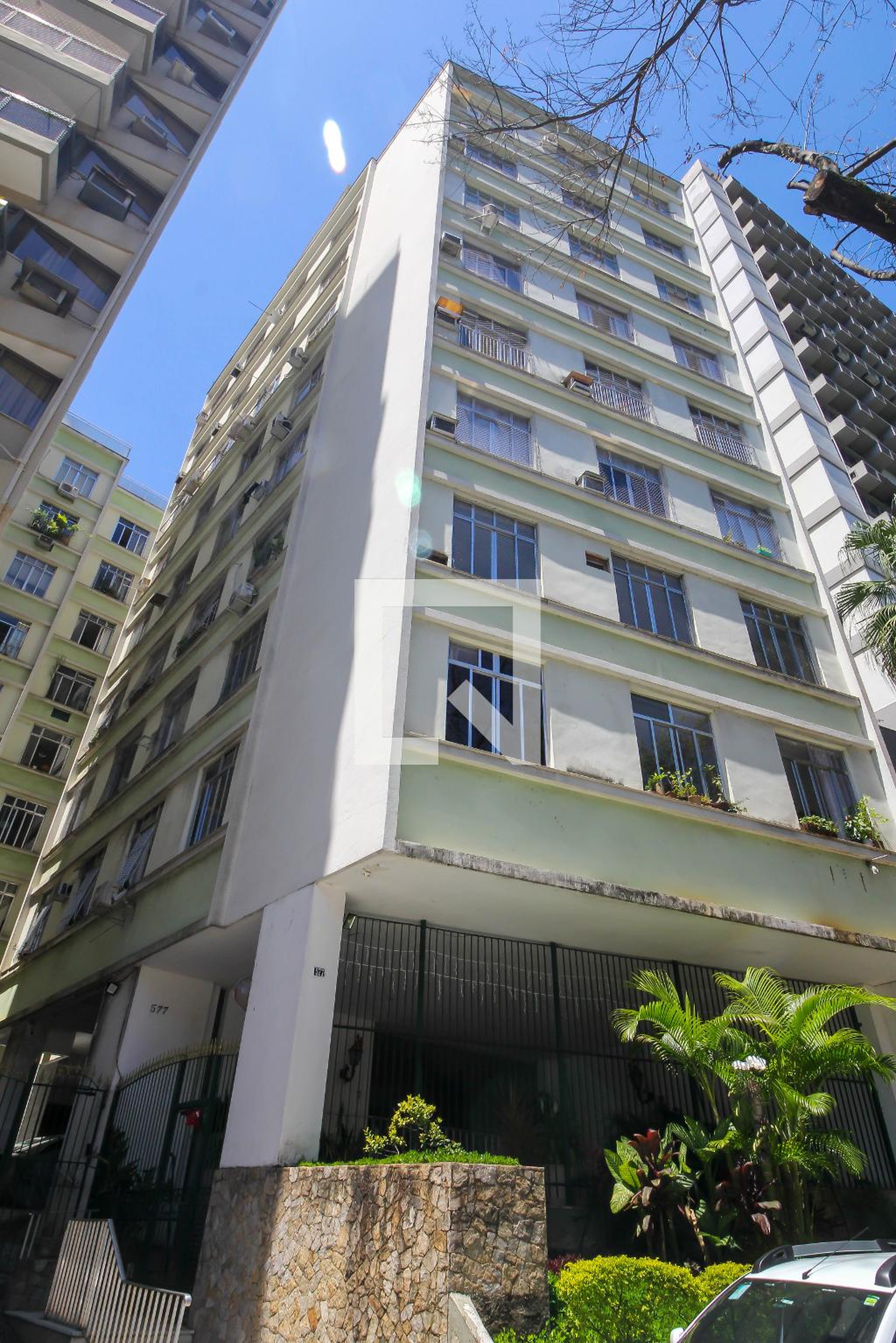 Fachada do Prédio Condomínio Saint Tropez