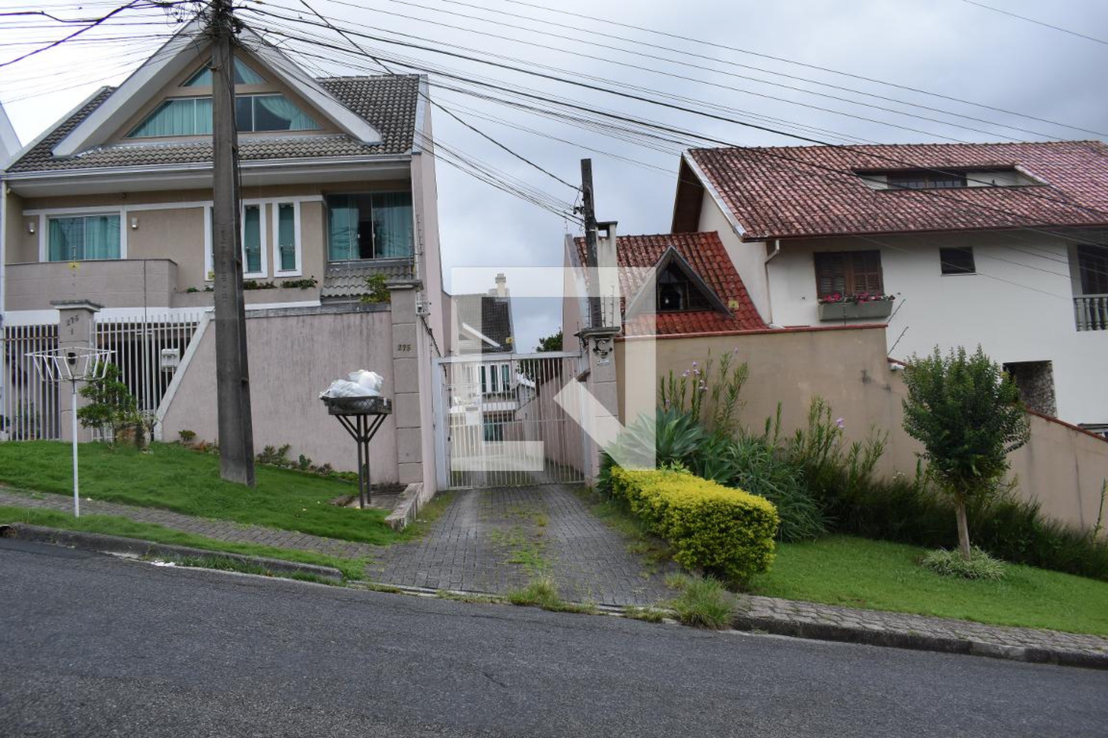Fachada do condomínio Condomínio em Rua Tenente Miguel Anselmo da Silva, 275