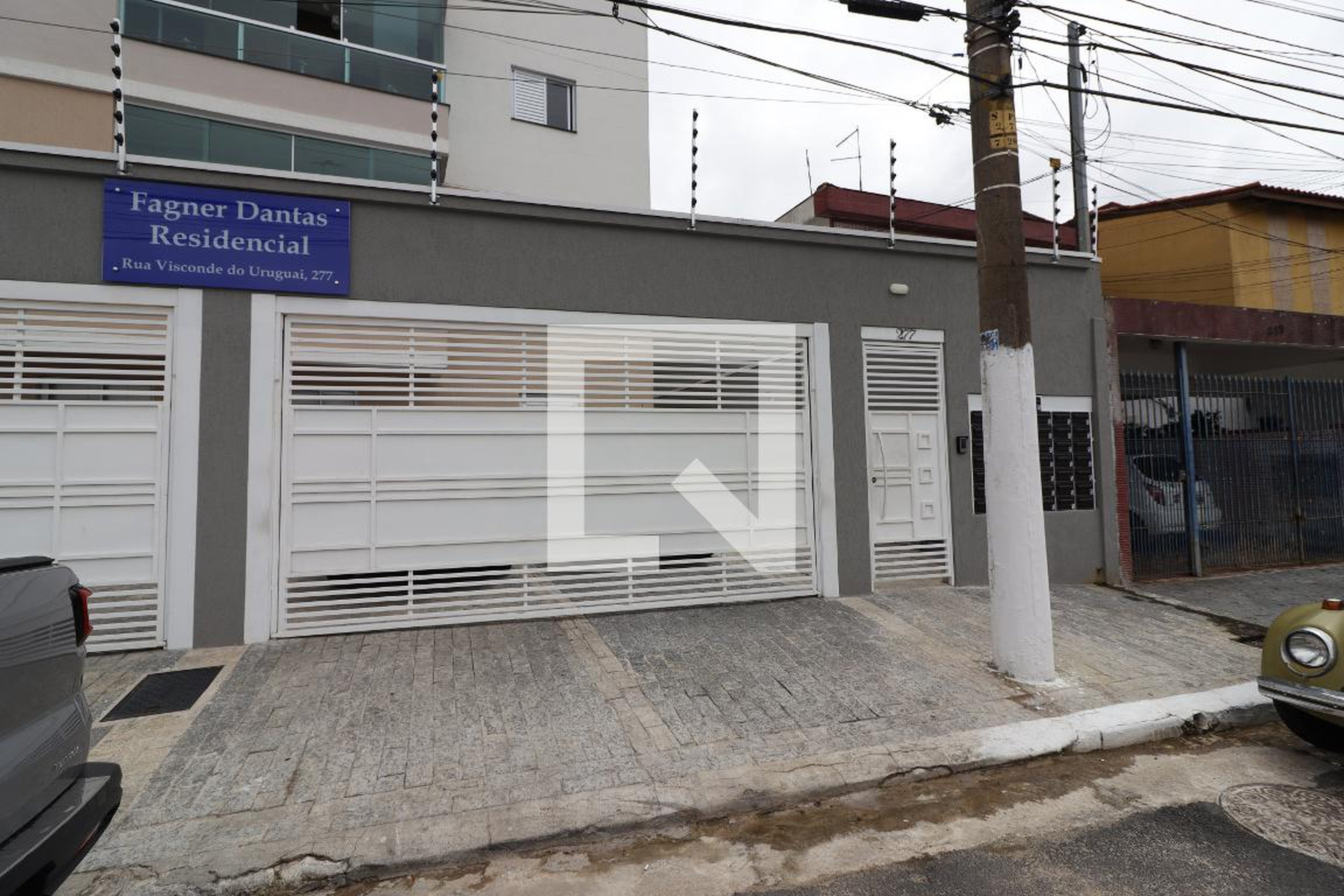 Fachada do Prédio Condomínio em Rua Visconde do Uruguai, 277