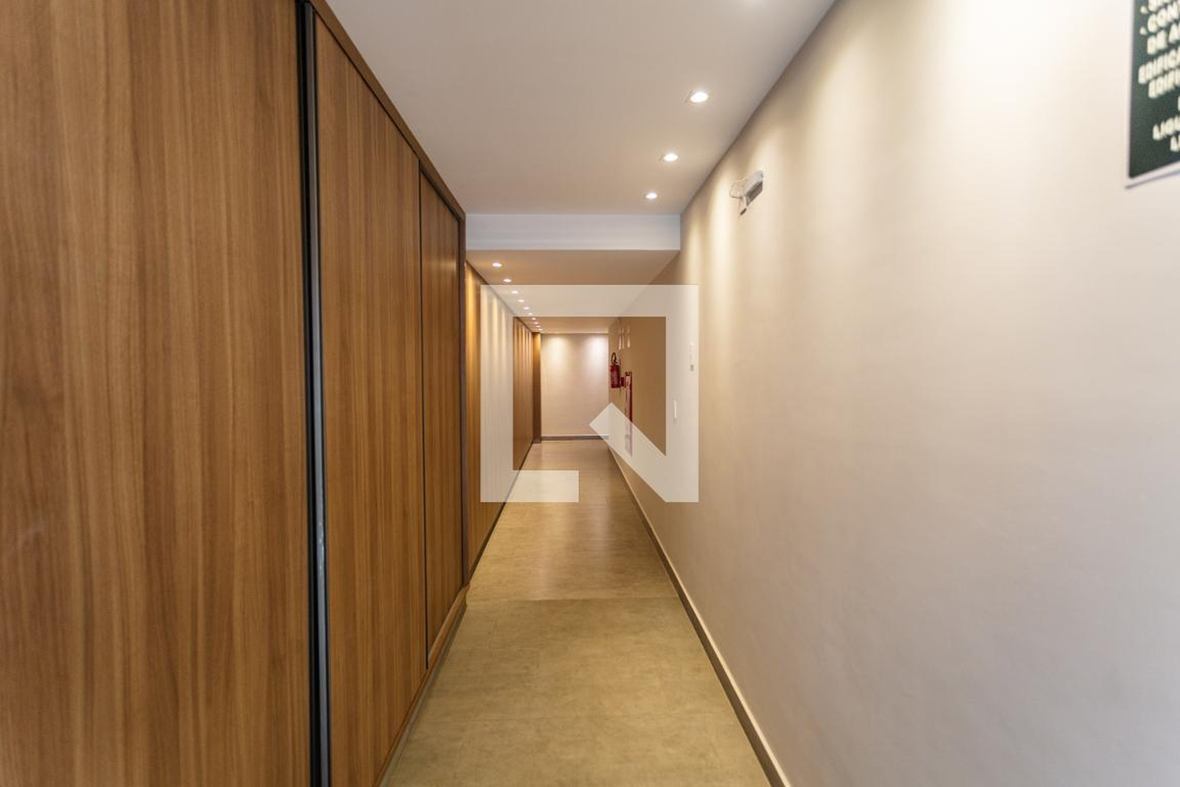 Hall de Entrada - Life