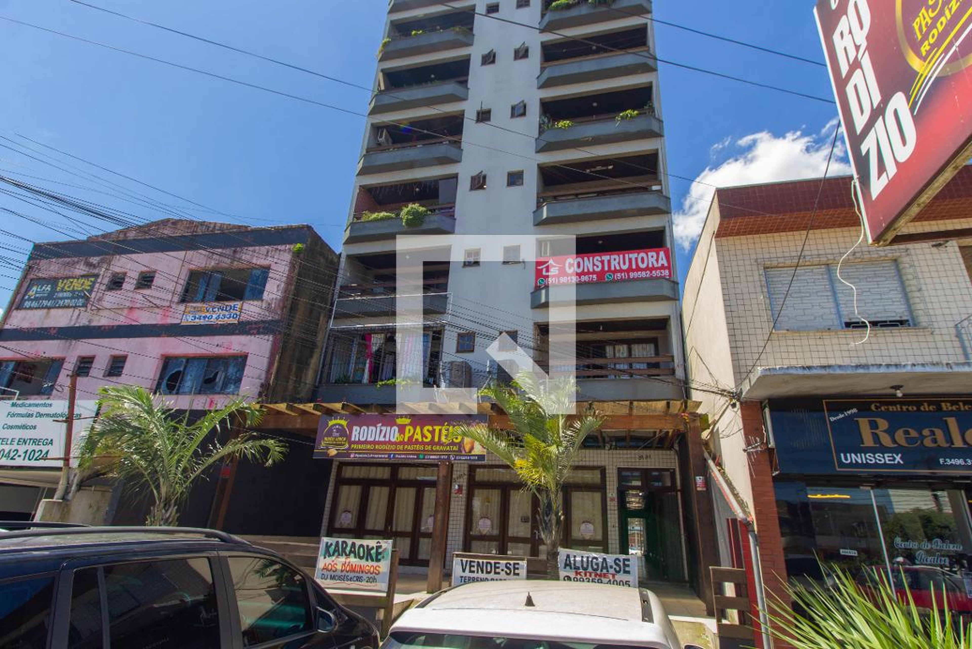 Fachada Condomínio em Avenida Dorival Cândido Luz de Oliveira, 5191