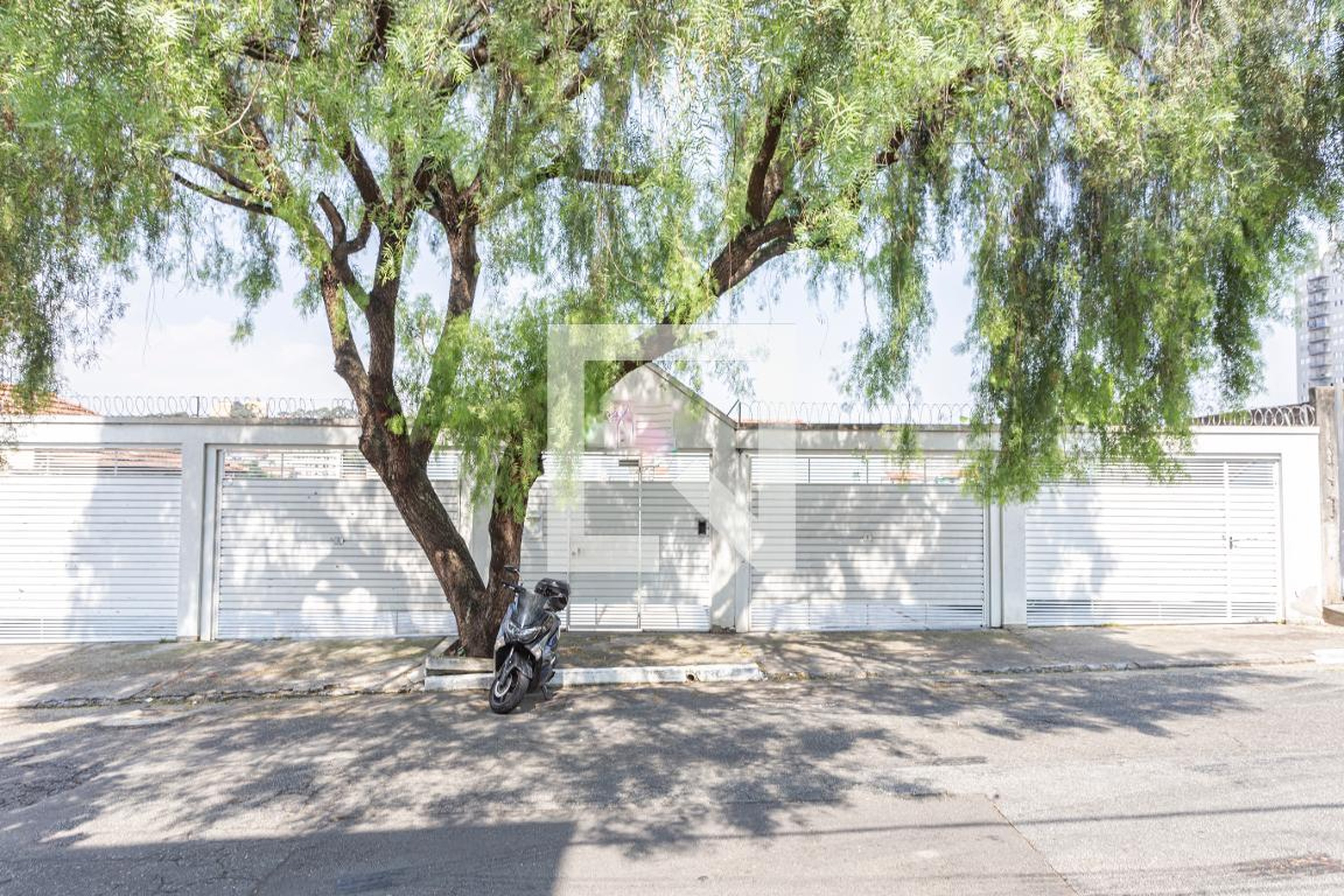 Fachada Condomínio em Rua Marquês Maricá, 497