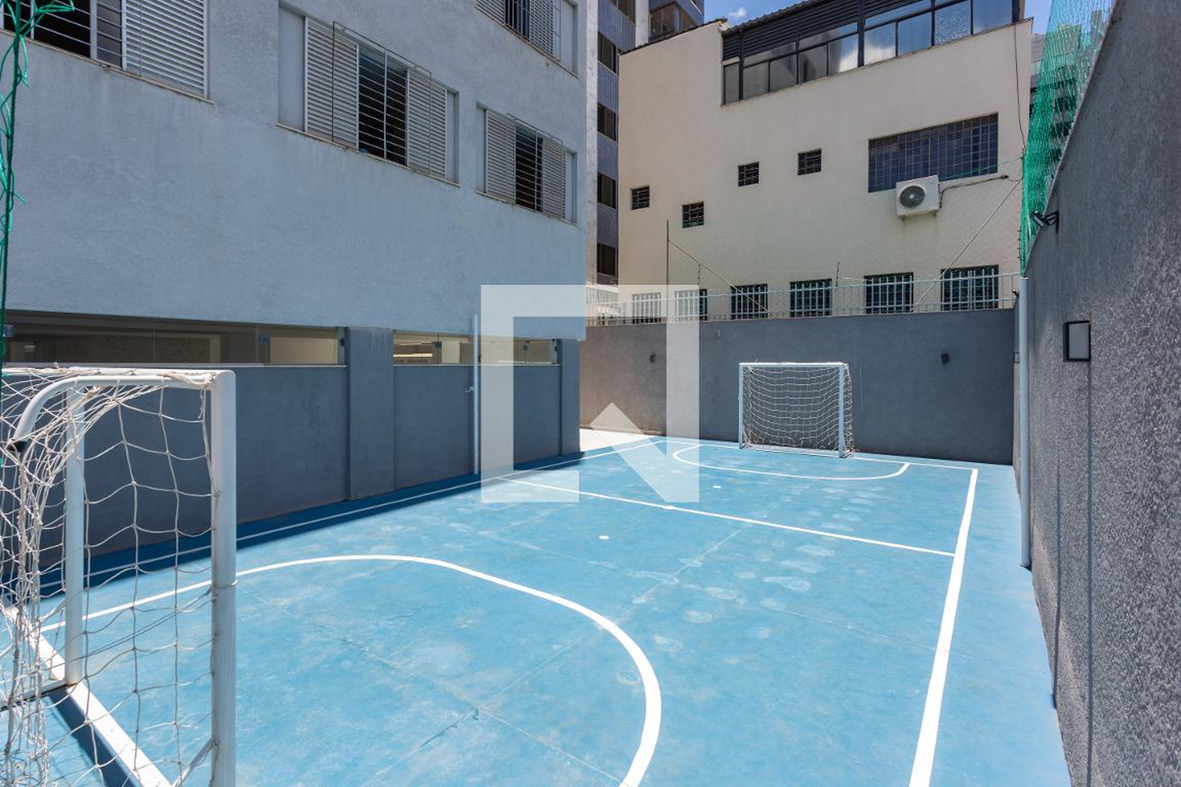 Quadra Esportiva Condomínio em Rua Capivari, 405