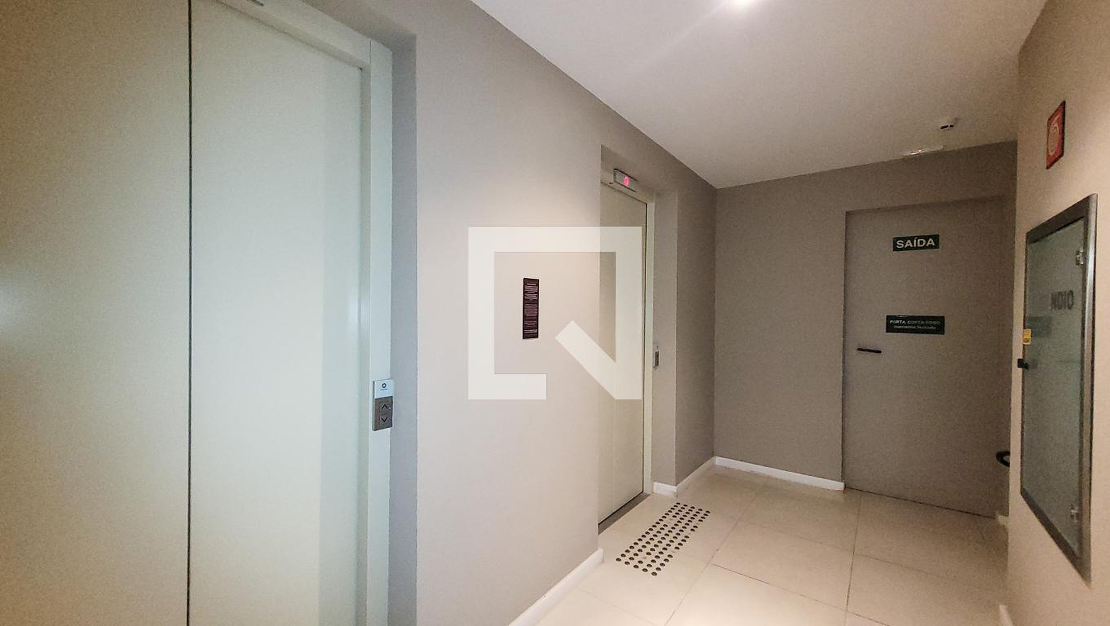 Hall de entrada - Living Baroneza