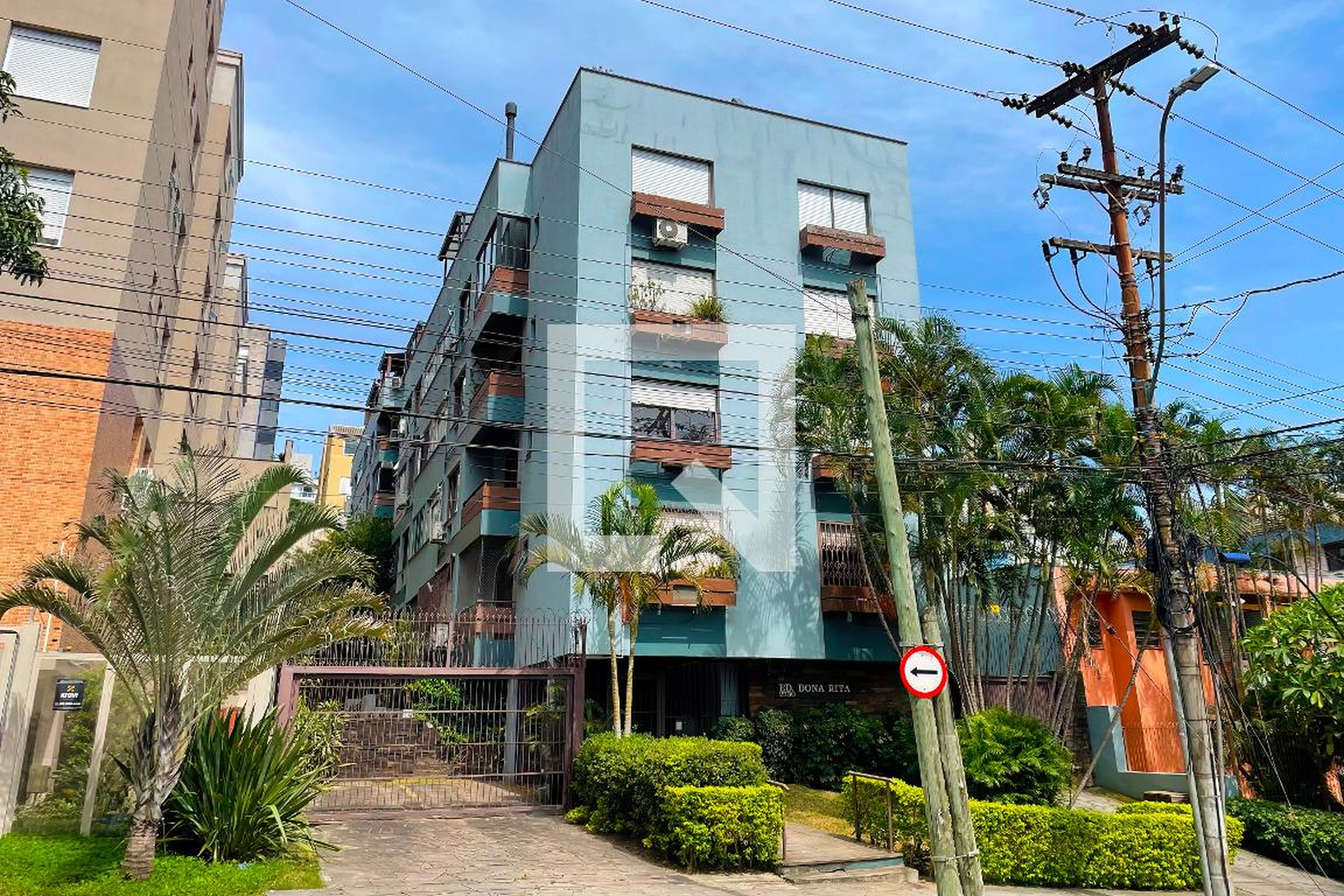 Fachada Condomínio Dona Rita