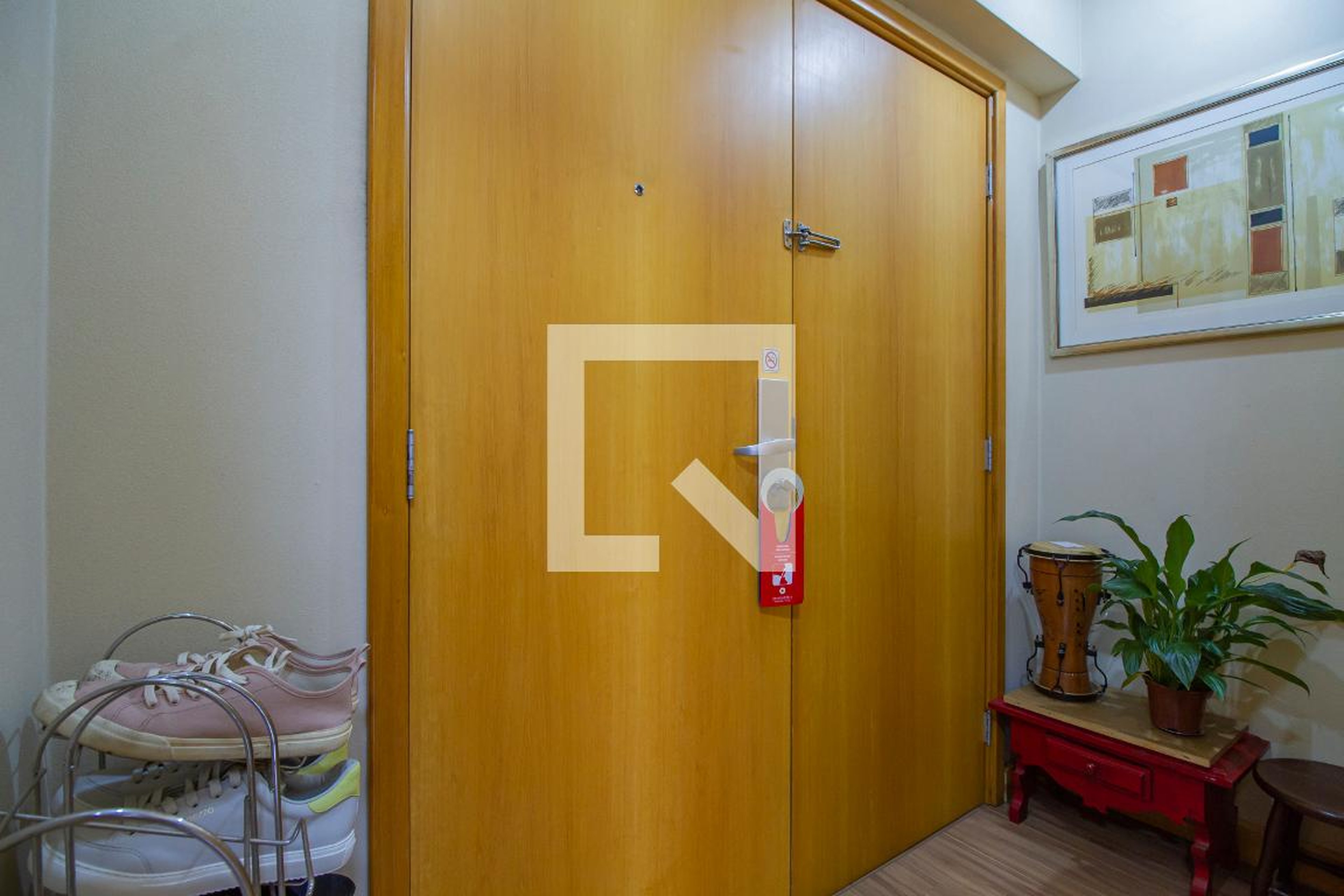 Hall entrada - Century Lorena