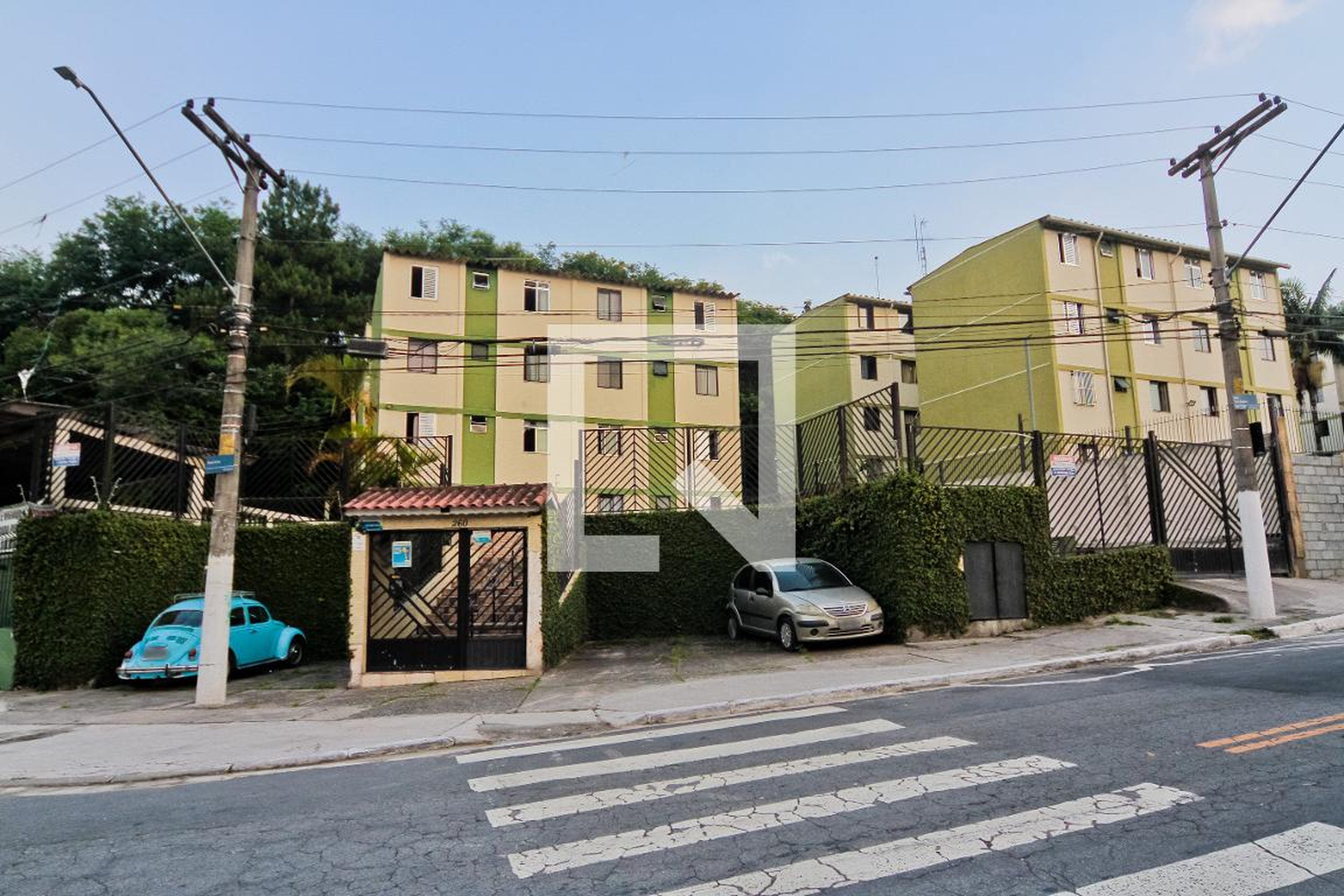 Fachada Condomínio em Rua Dom Aquino, 260