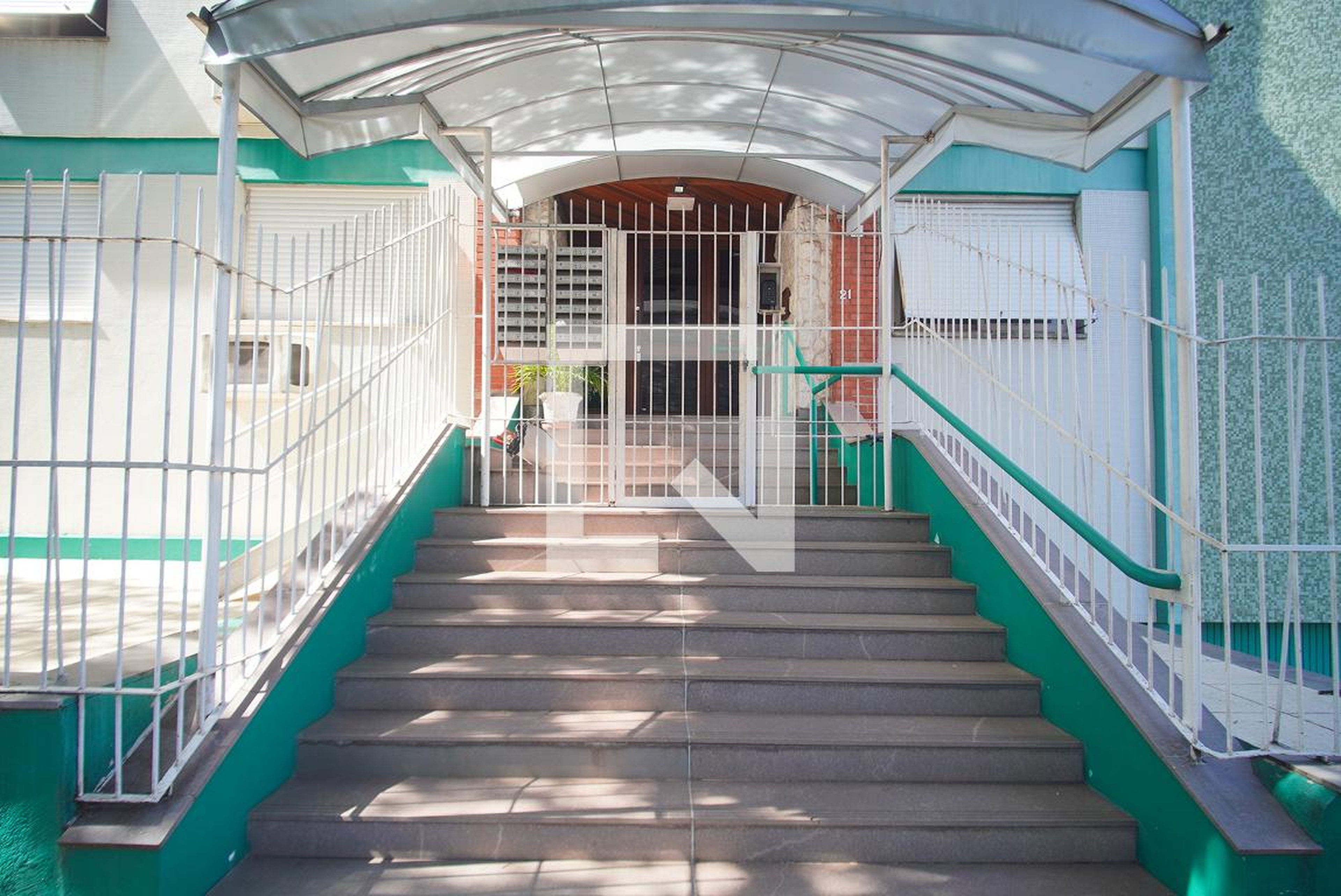 Fachada Condomínio em Rua José João Martins, 21