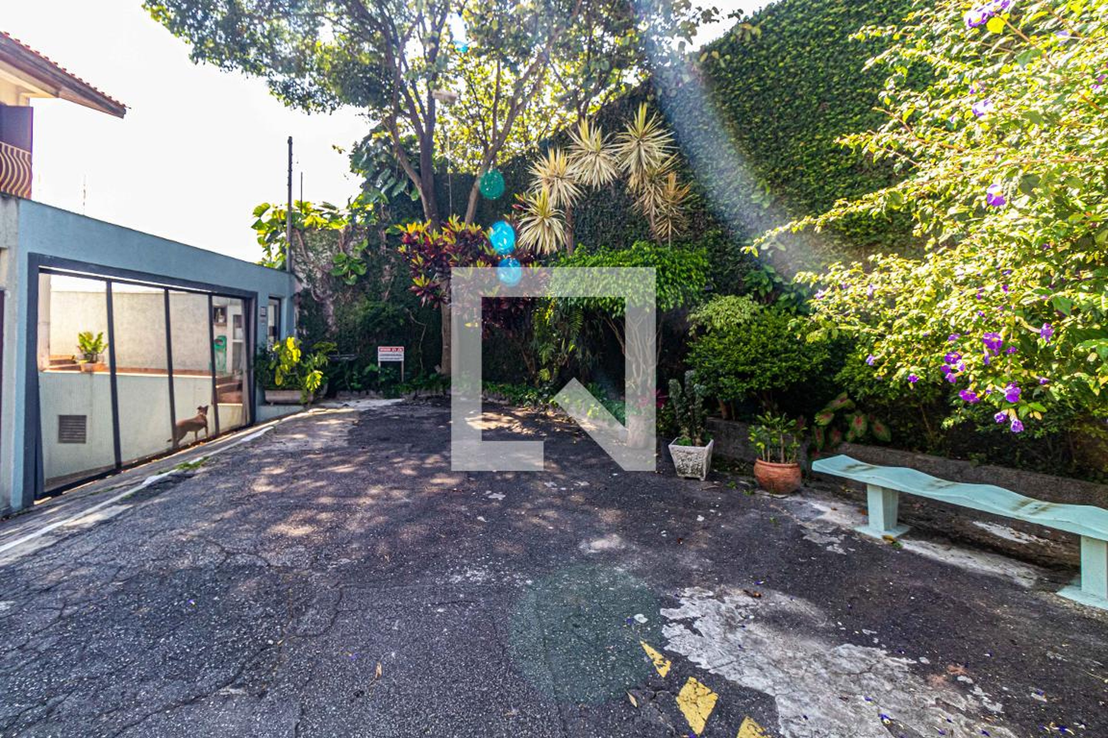 Fachada Condomínio em Rua João de Castro Sarmento, 157