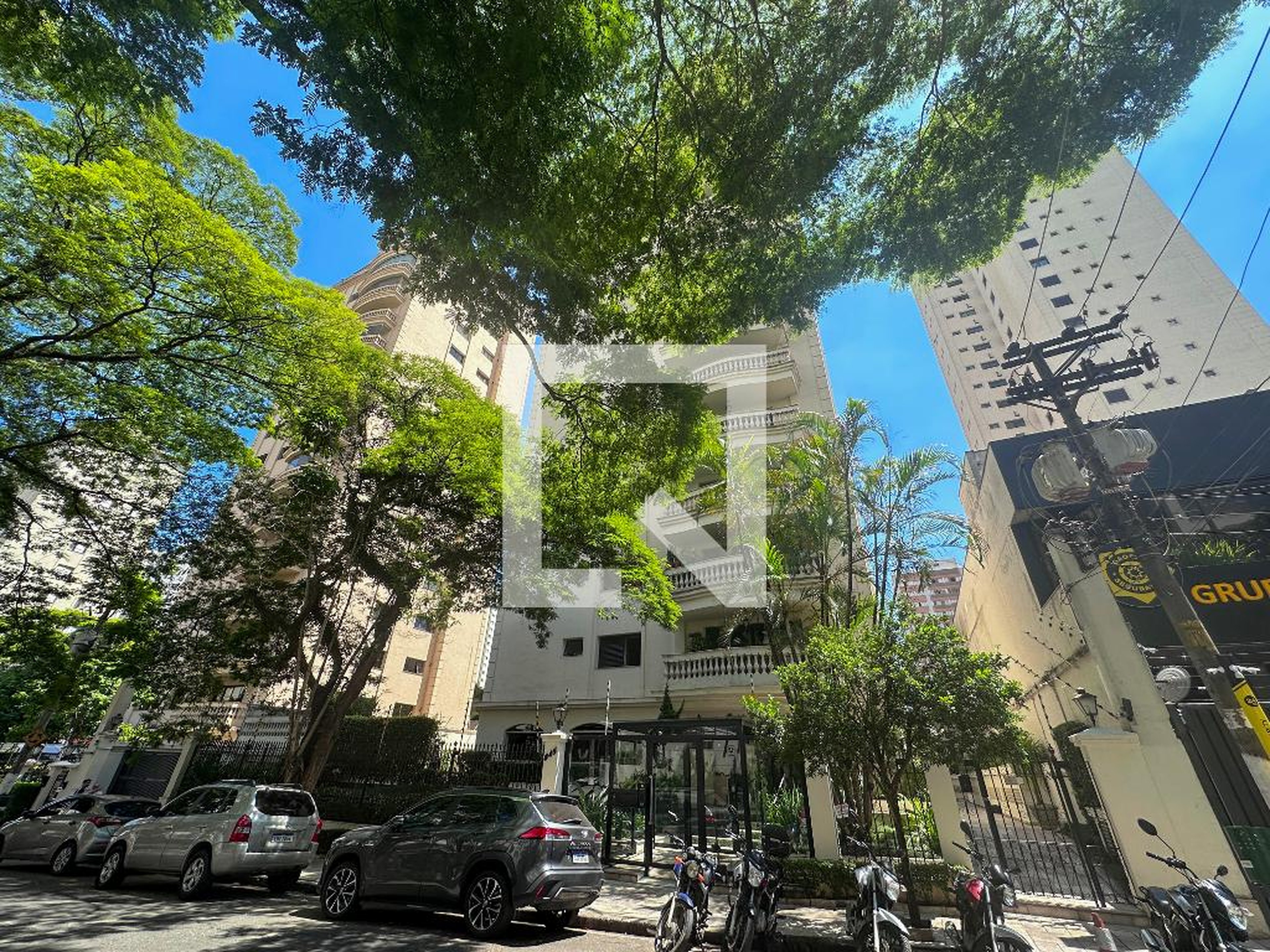 Fachada Condomínio Mansão das Camélias