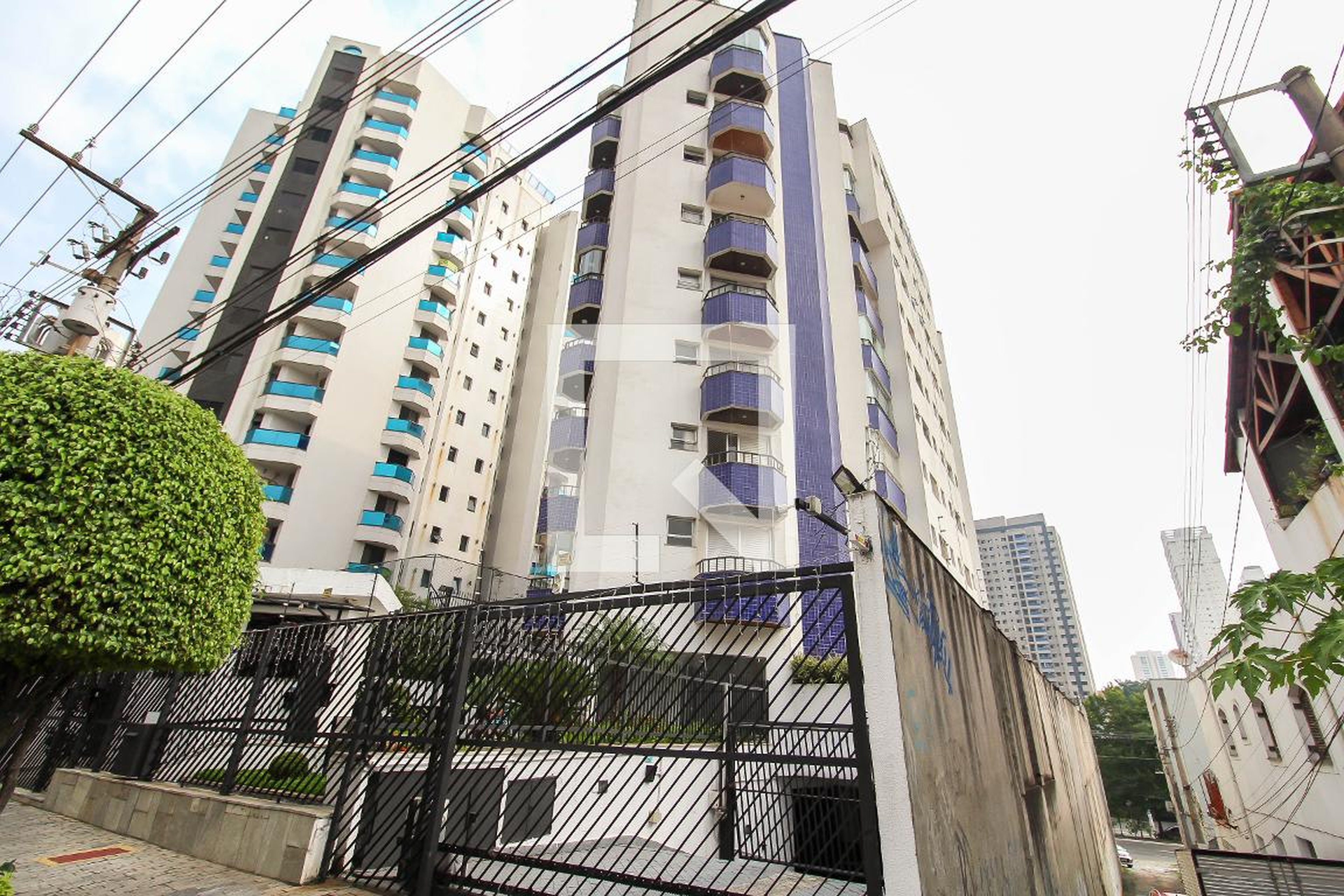 Fachada do Prédio Condomínio Maison Analia Franco