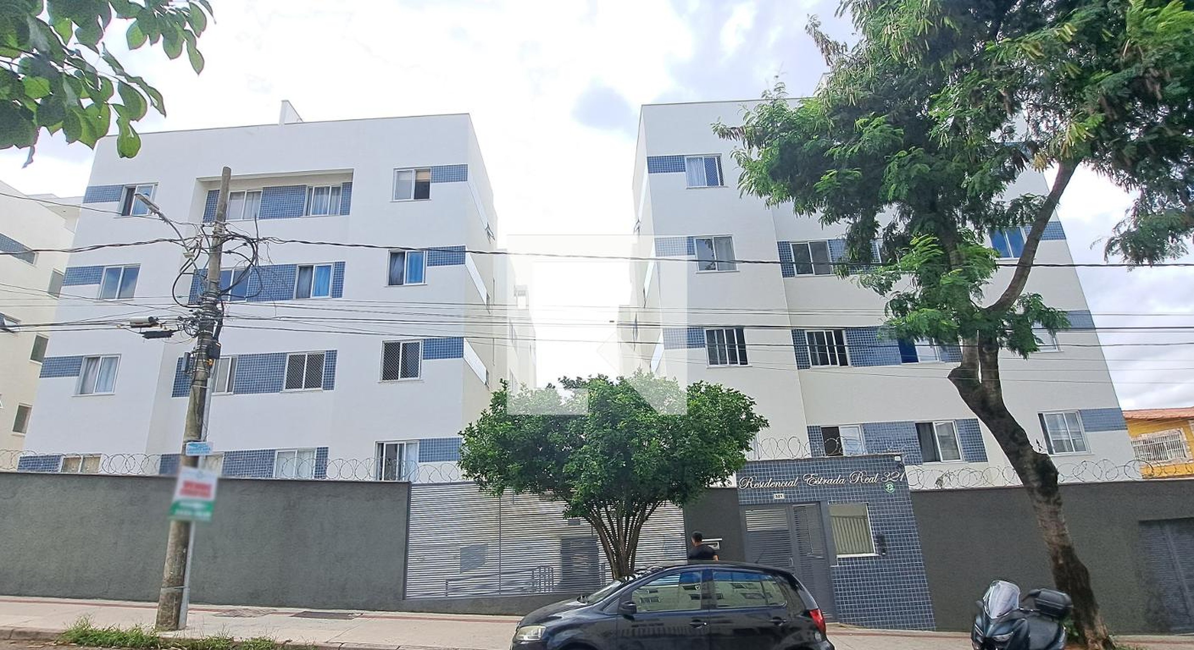 Fachada Residencial Estrada Real