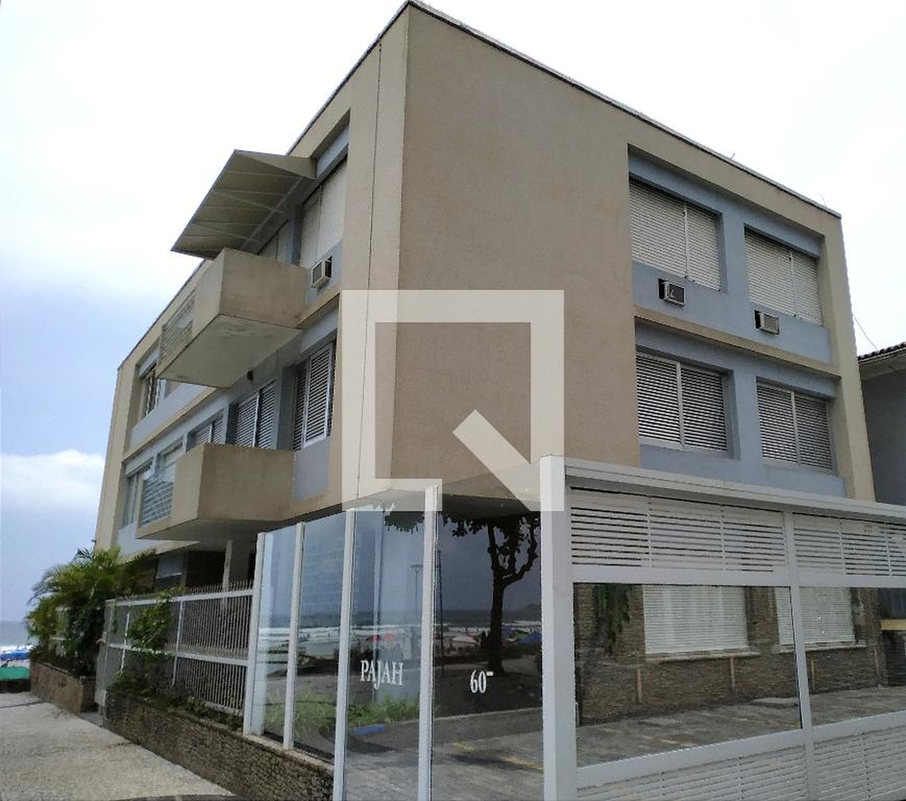 Fachada Condomínio em Avenida Marechal Deodoro da Fonseca, 607