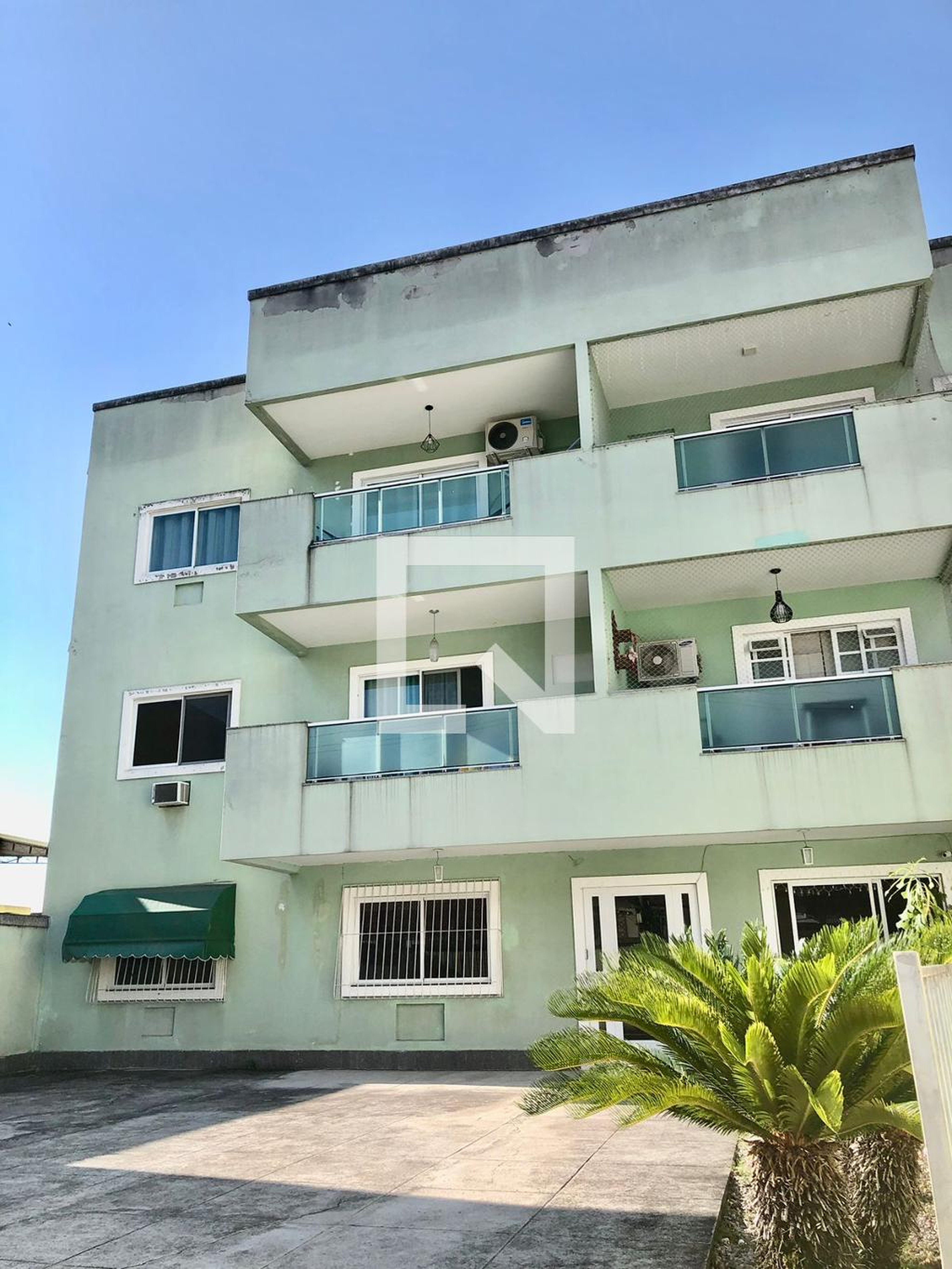 Fachada do Prédio Condomínio em Rua Djalma Dutra, 86