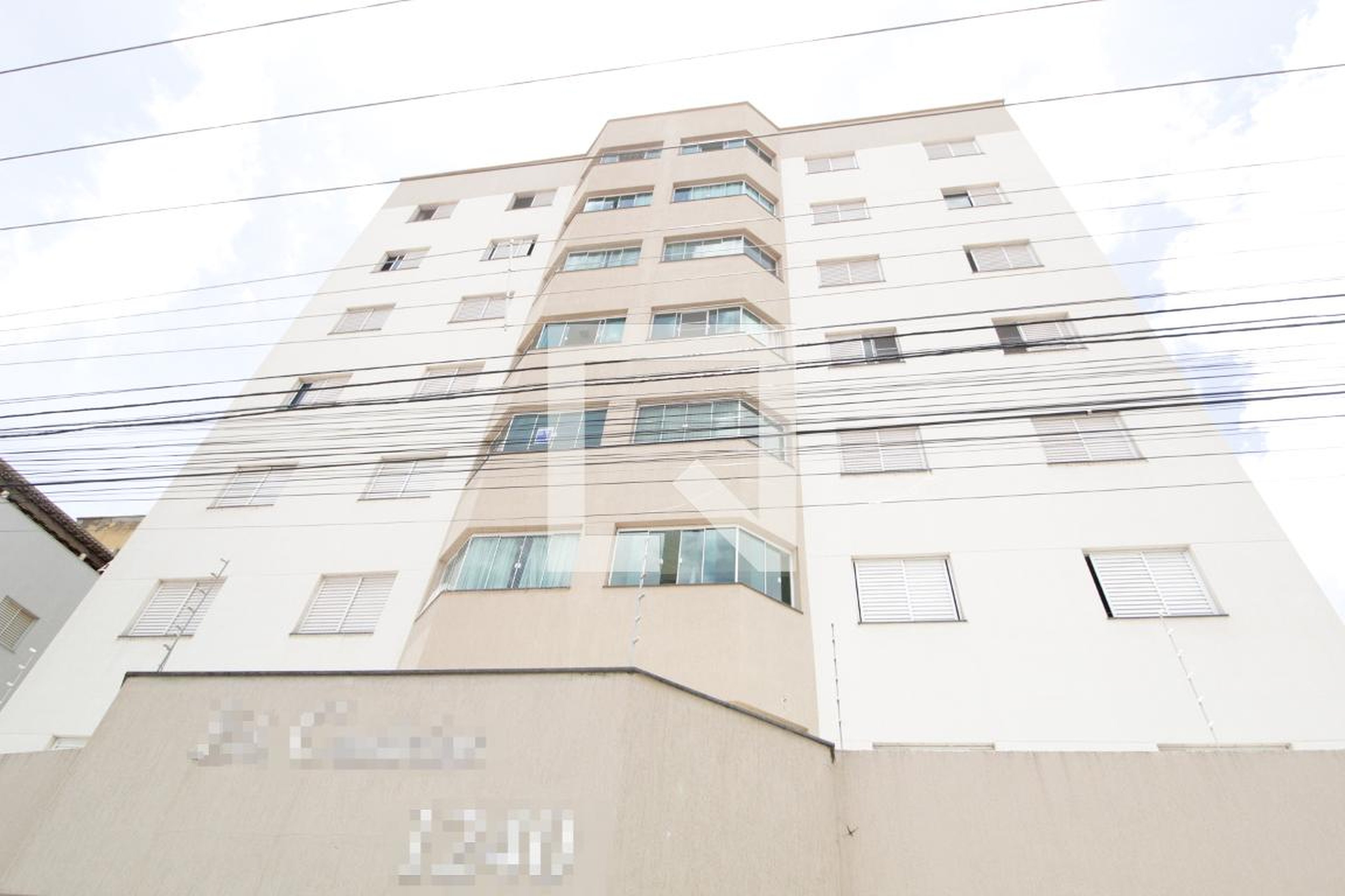 Fachada Condomínio em Rua Sebastiana Arantes Fonseca, 1240