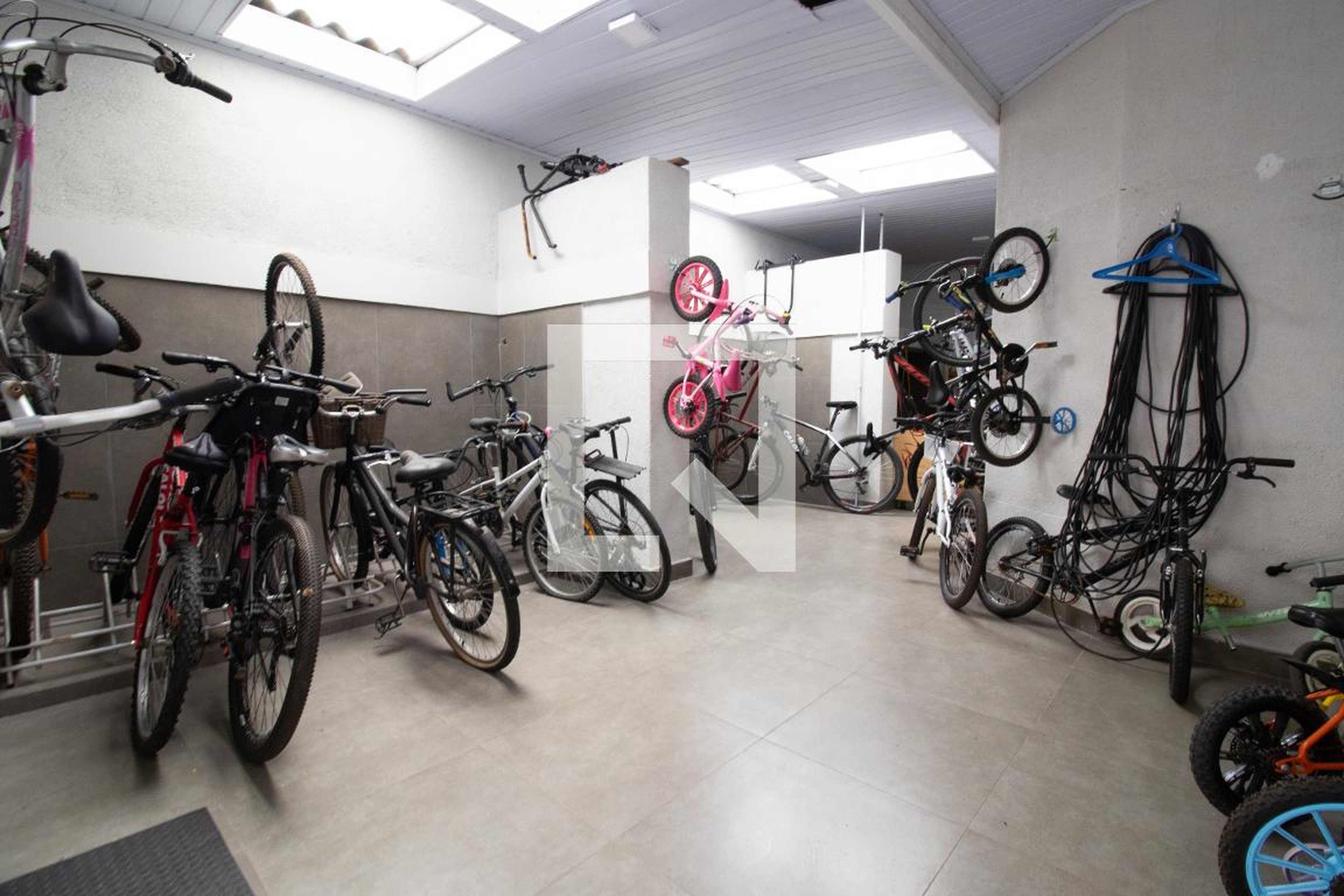 Bicicletario - Solar Vernier