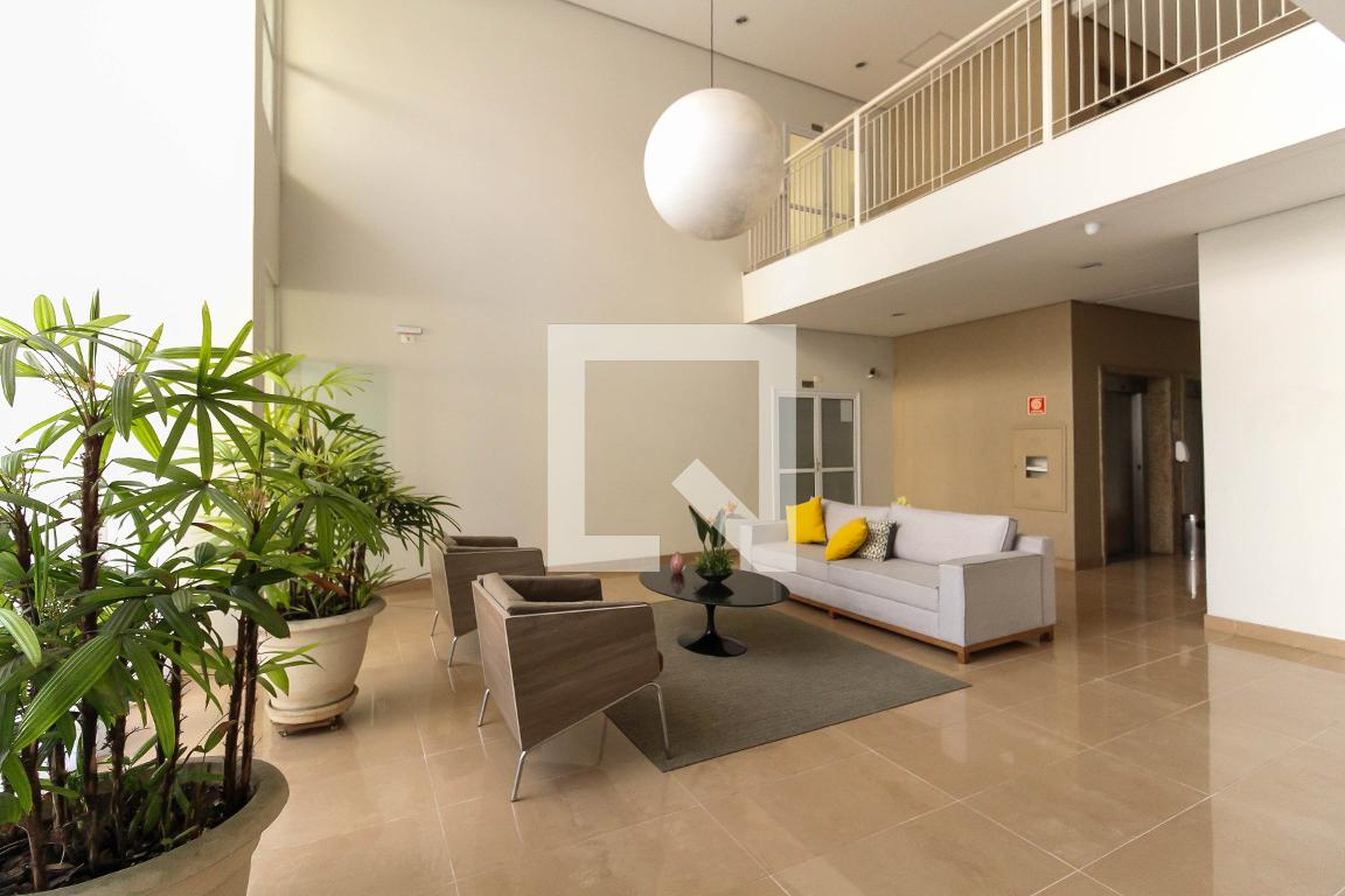 Hall de Entrada - Edifício Piazza di Arezzo