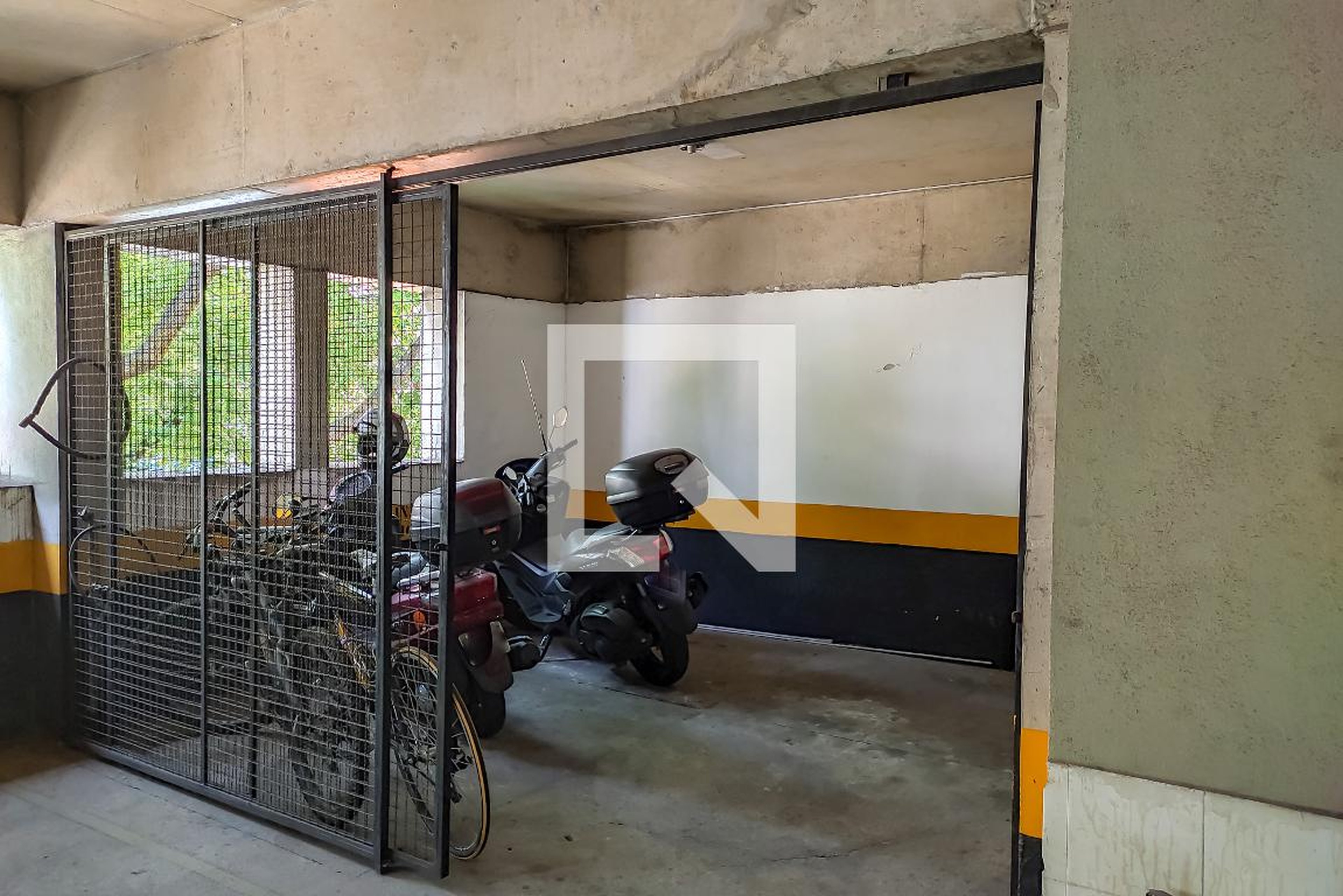 Bicicletário - Edifício Via Condotti