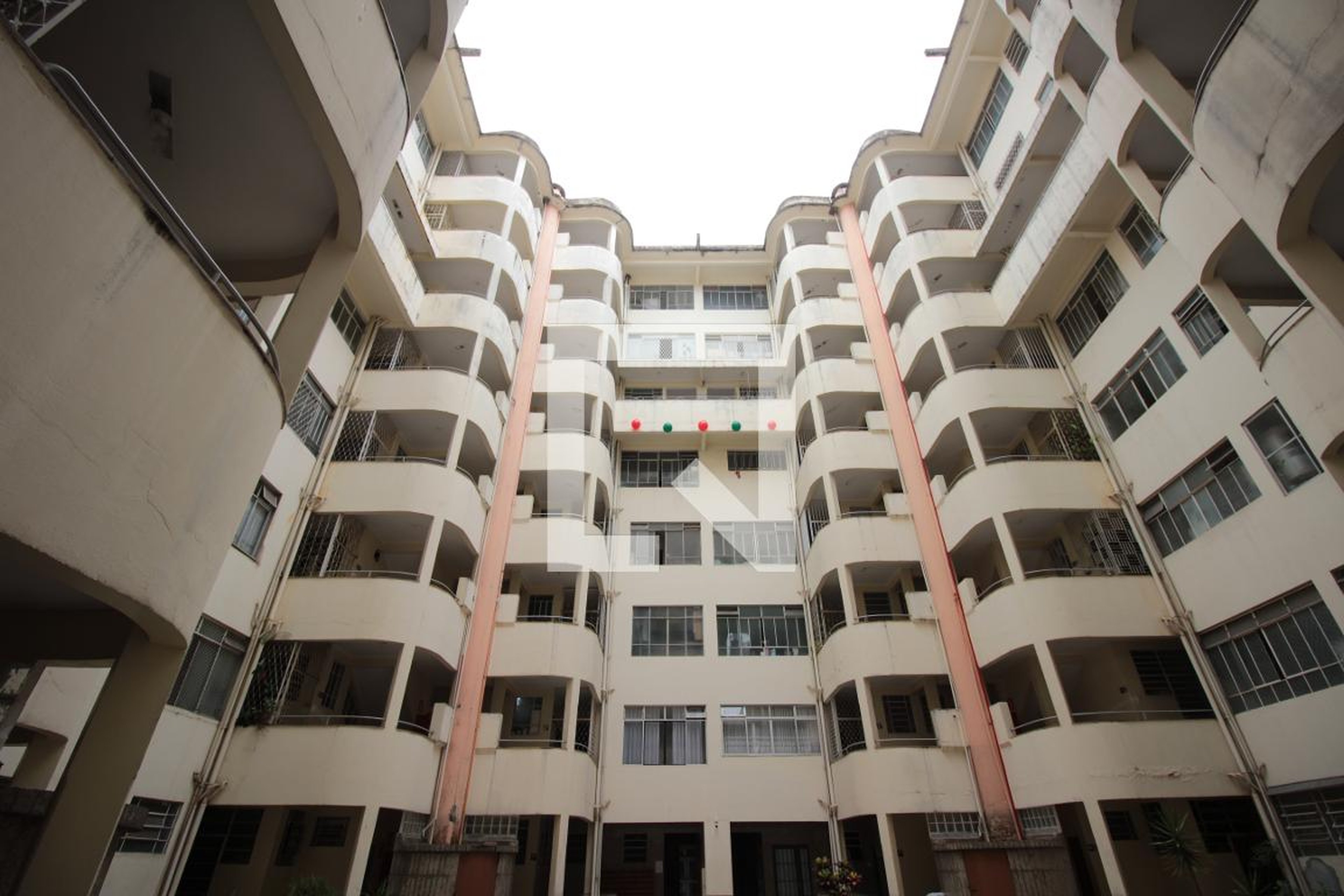 Fachada Condomínio em Avenida Presidente Antônio Carlos, 1197