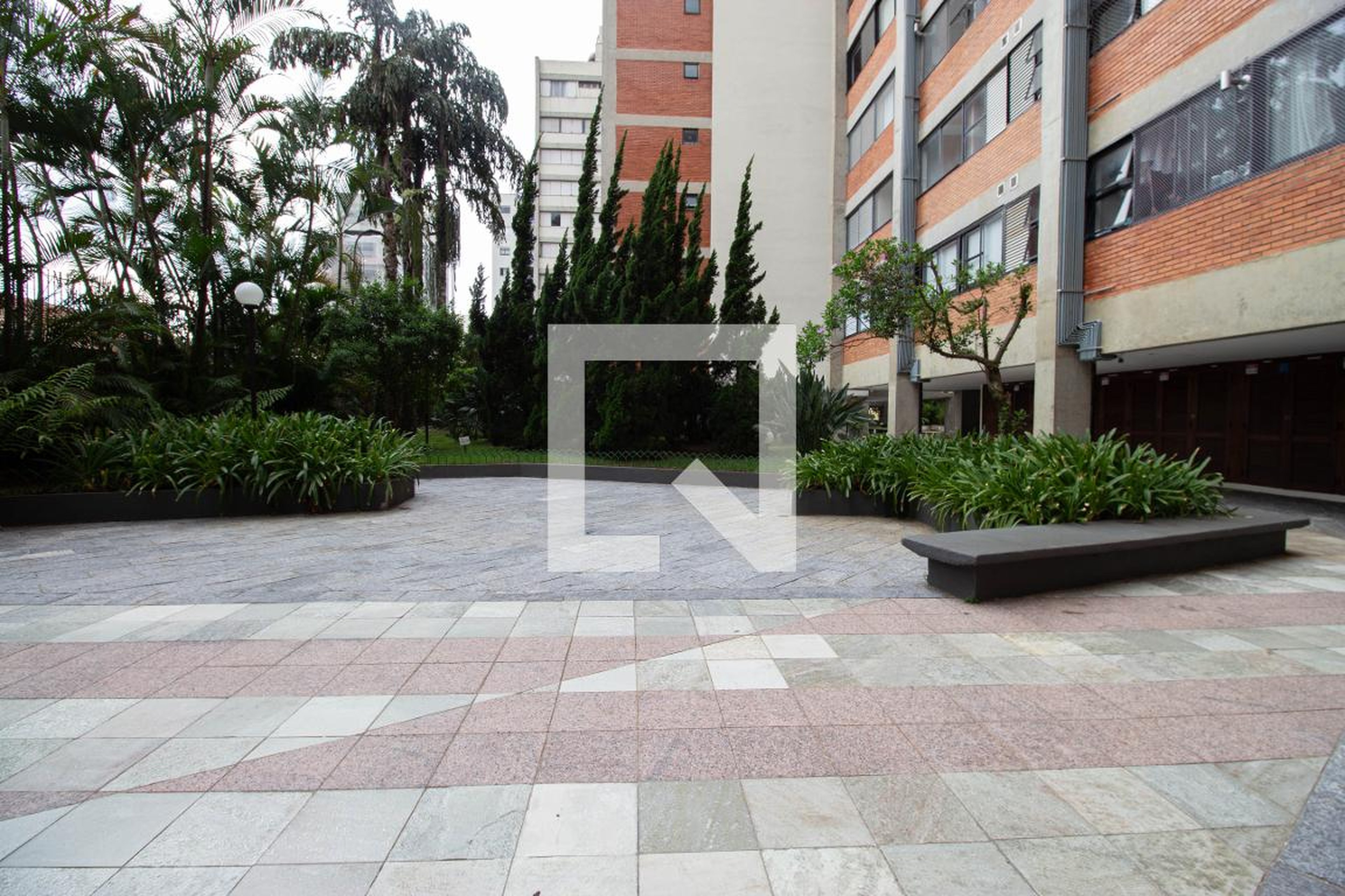 Área externa - Comendador Elias Assi