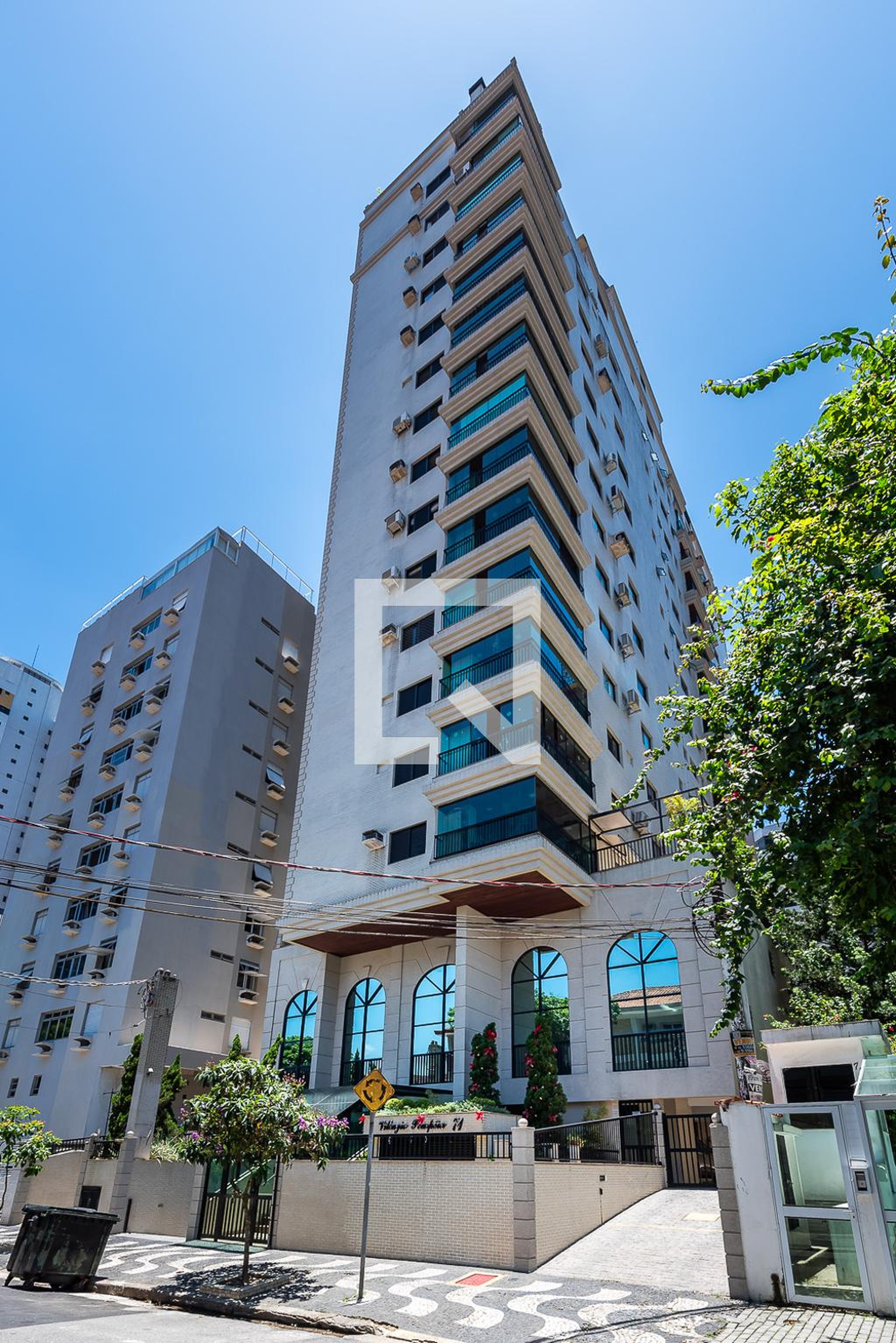 Fachada Condomínio Villagio Pompéia