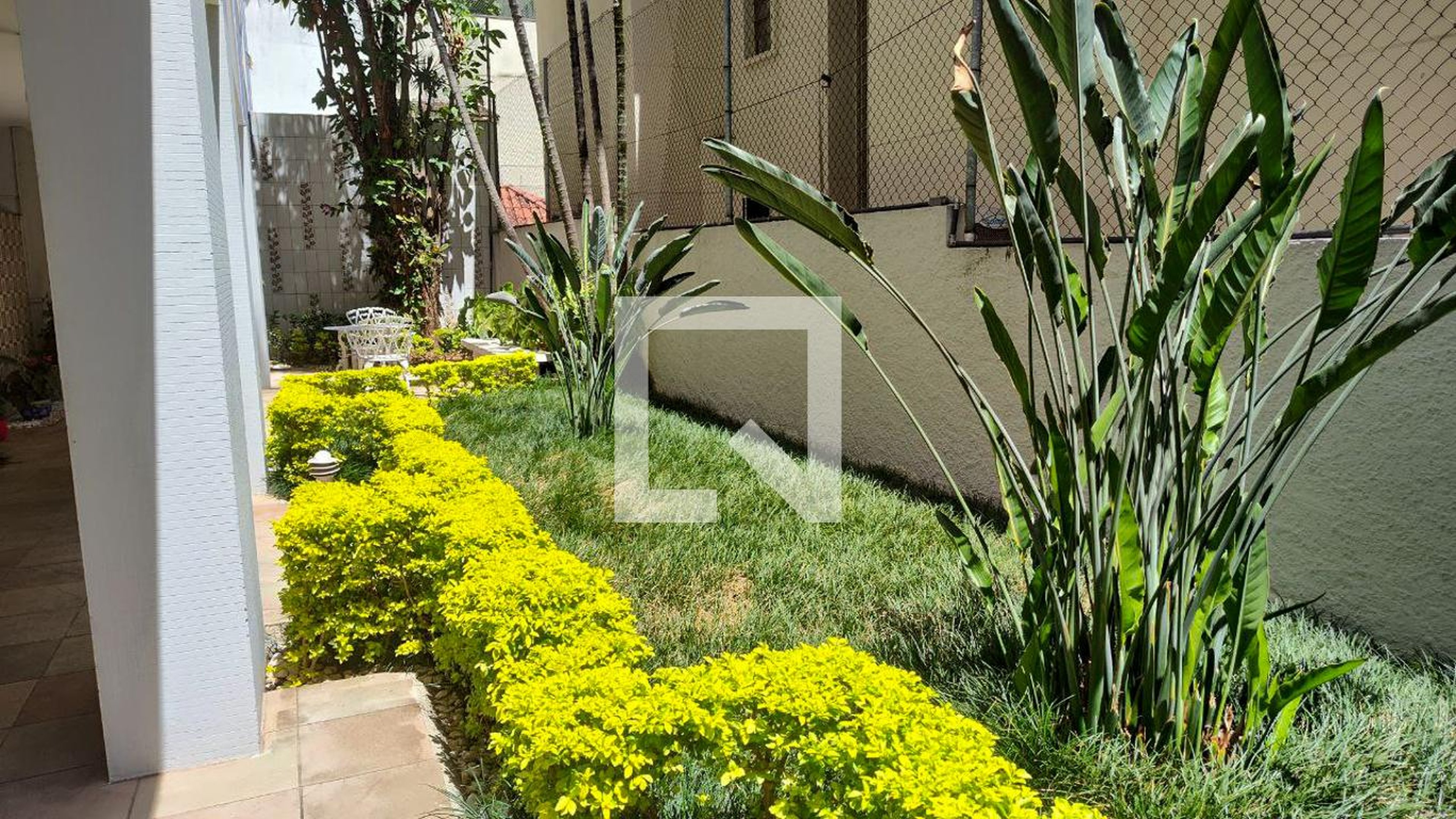 Área comum - Maria Tereza