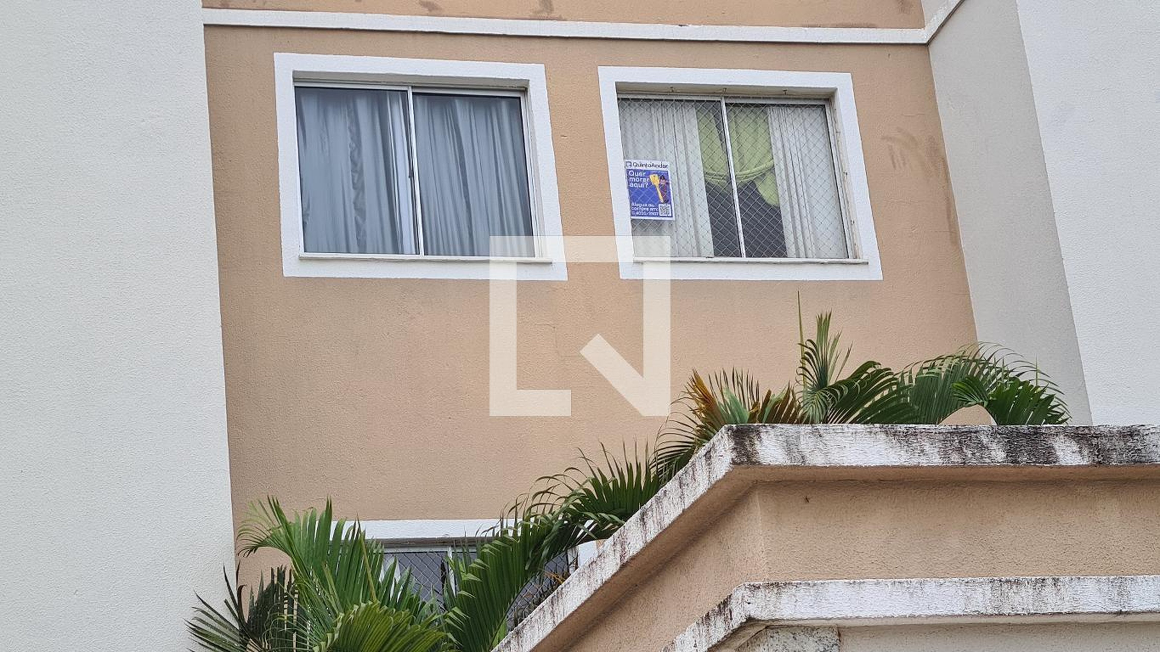 Fachada Condomínio em Avenida Reserva do Japy, 199