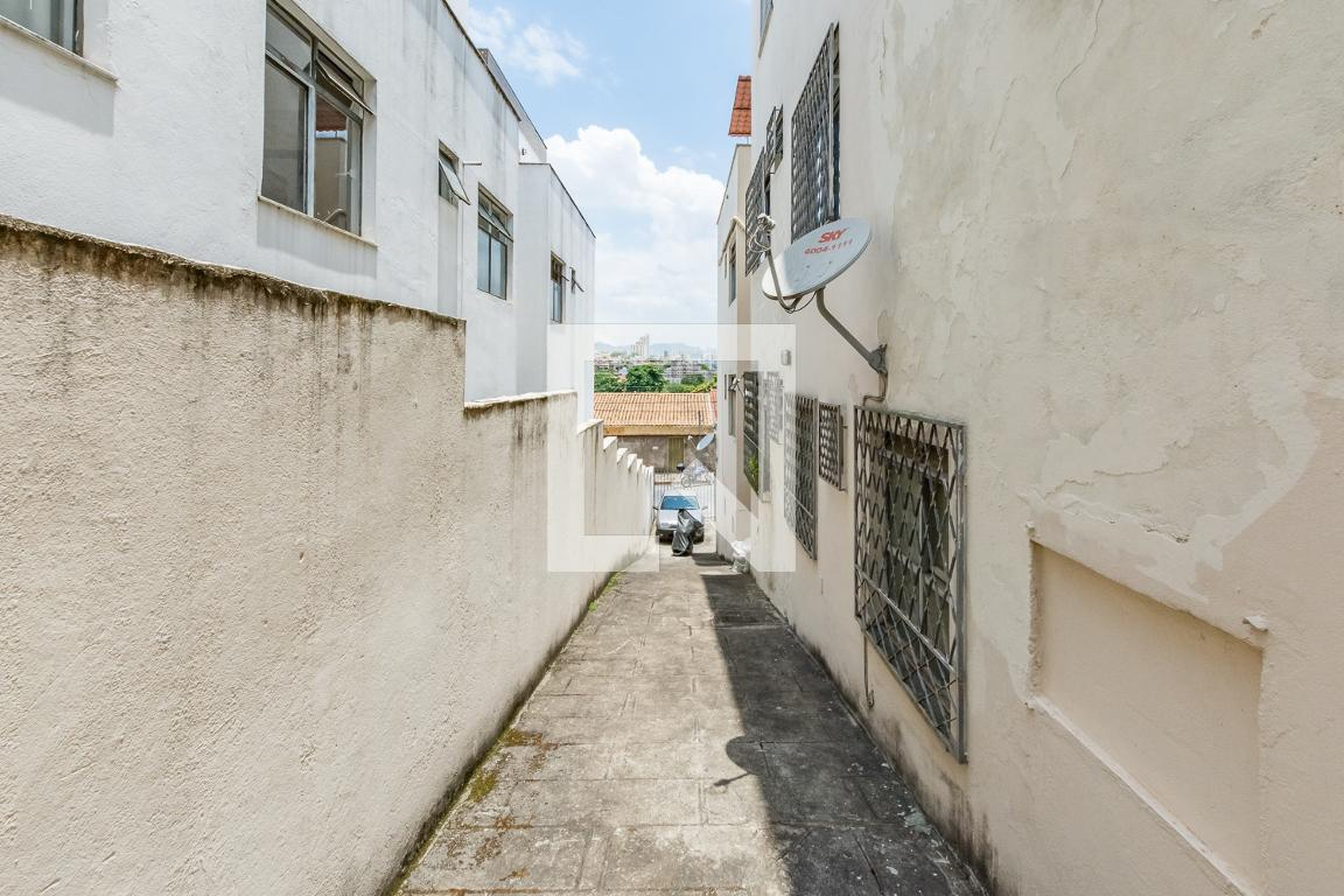 Estacionamento - Edifício Ana Paula