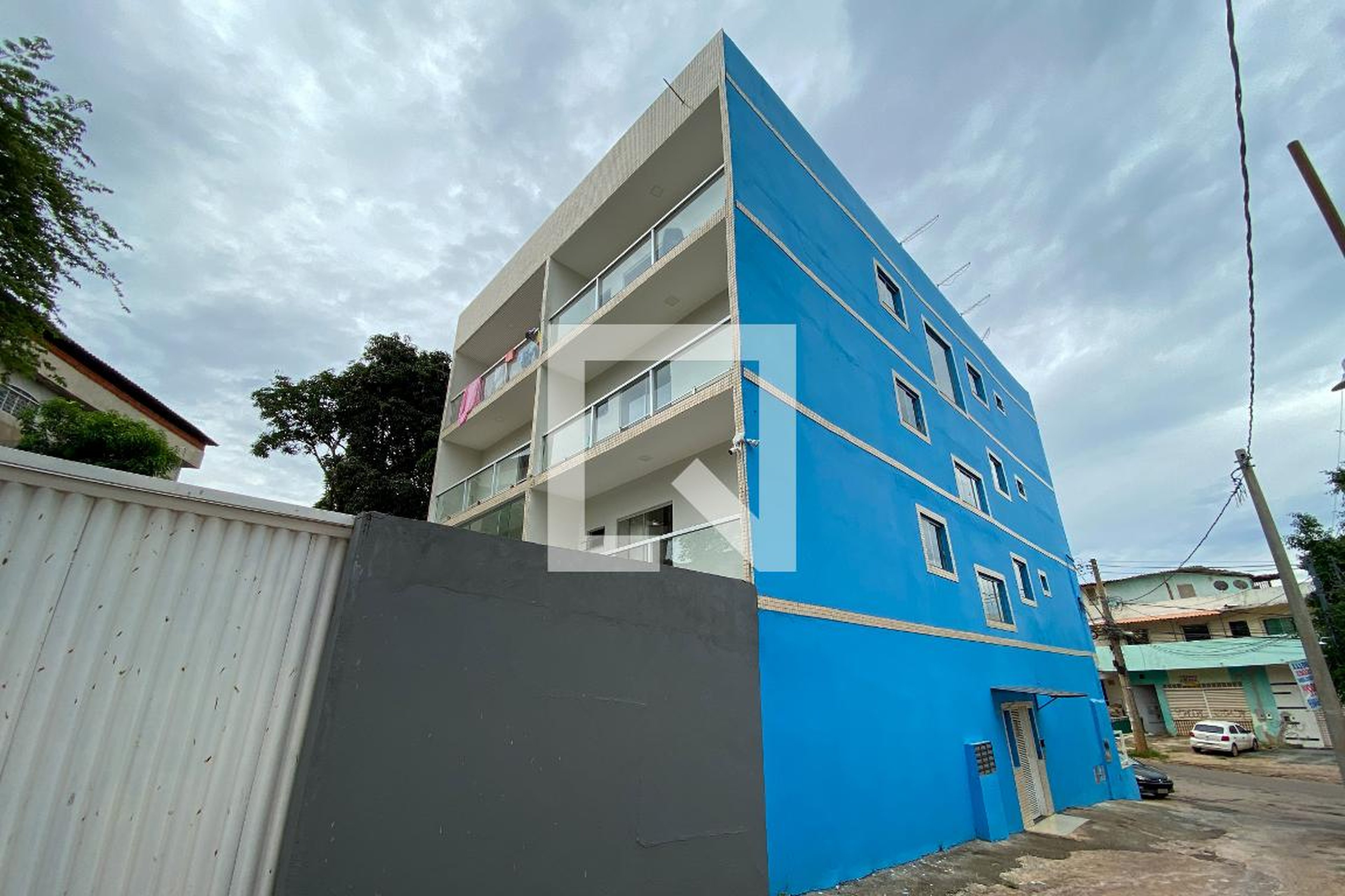 Fachada Condomínio em SHVP/COLÔNIA AGRÍCOLA SAMAMBAIA CHAC 136 LT 3, s/n