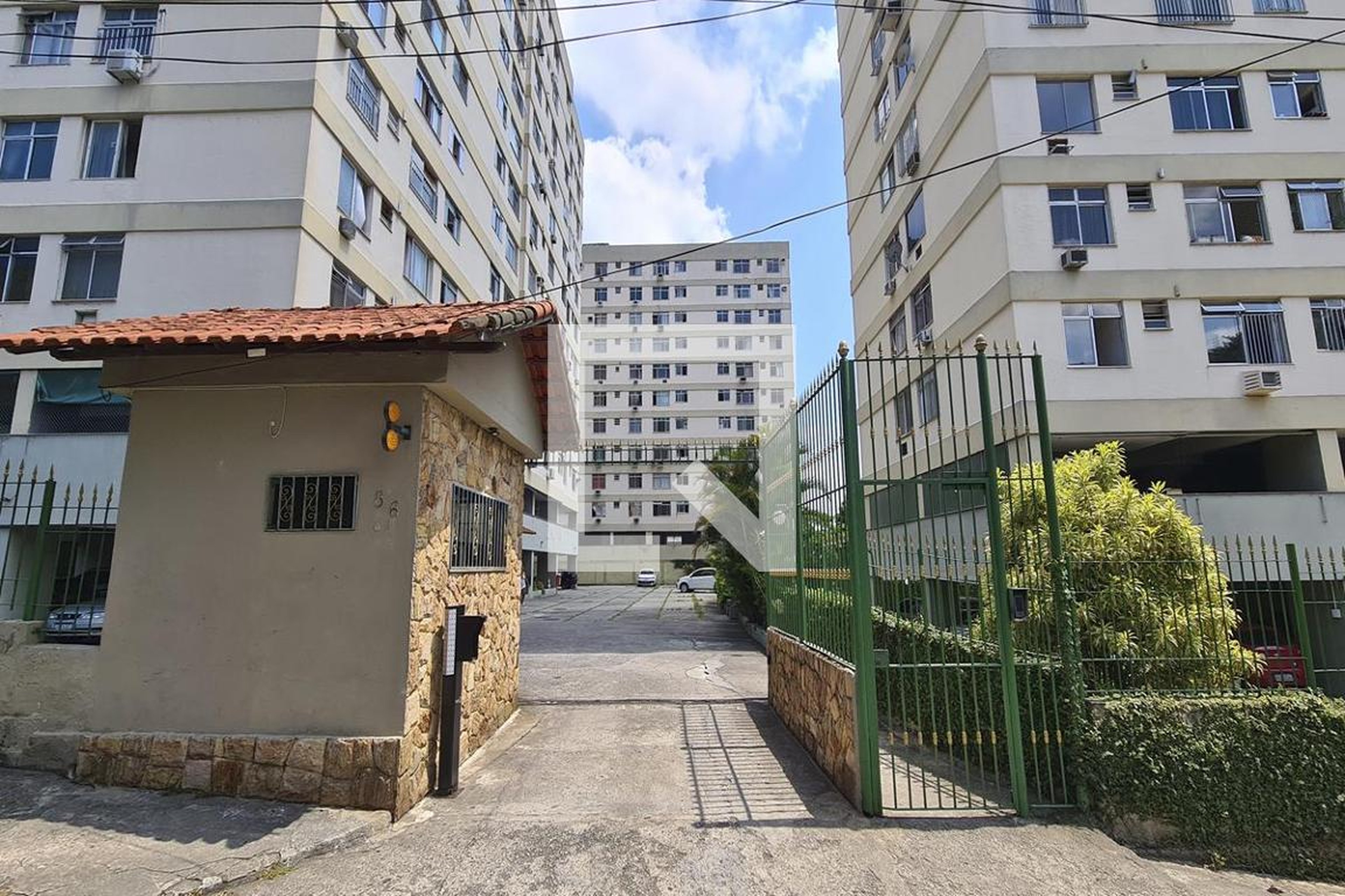 Fachada do Condomínio Condomínio Betta II