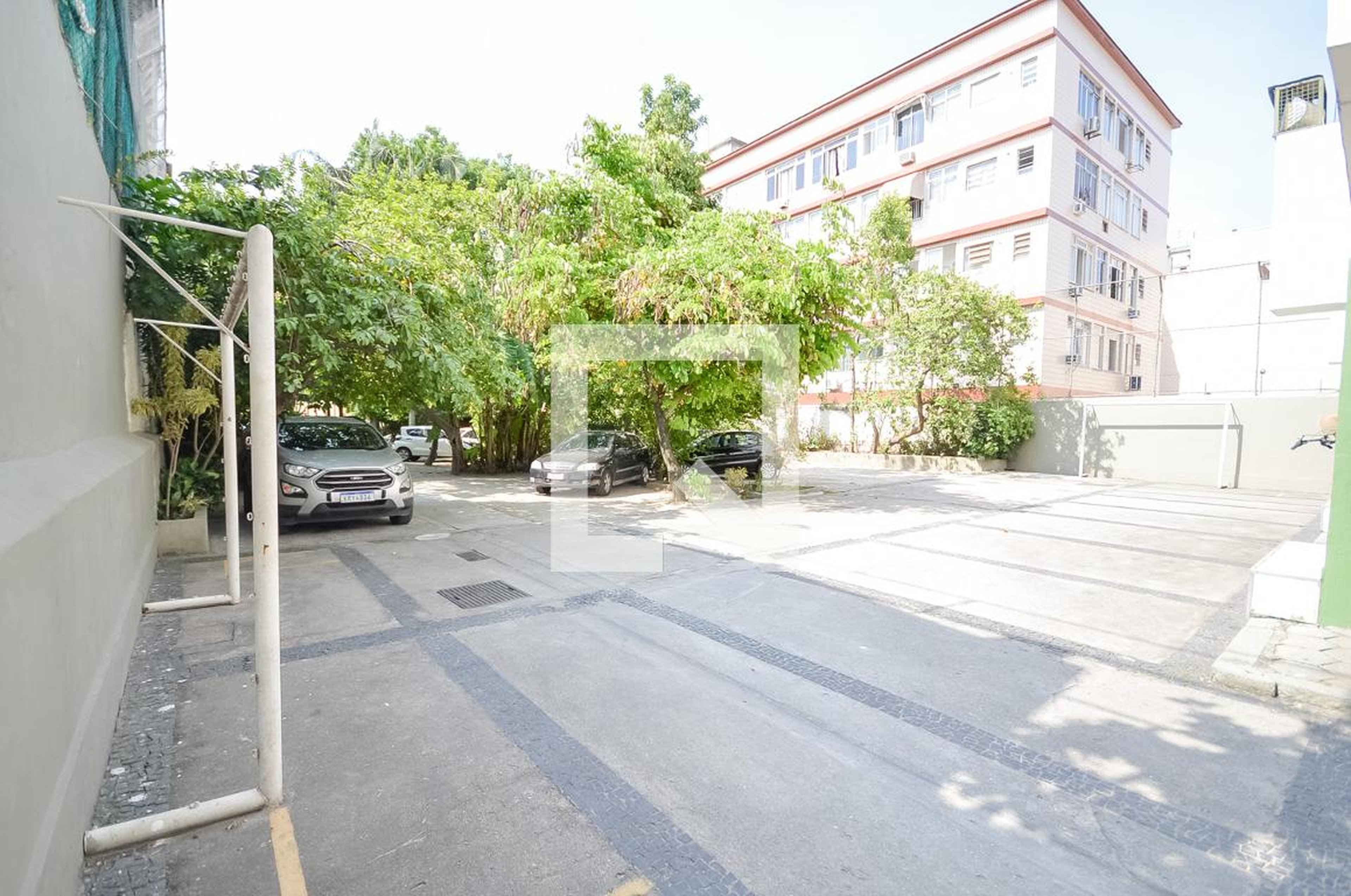 Quadra - Edifício Larsen