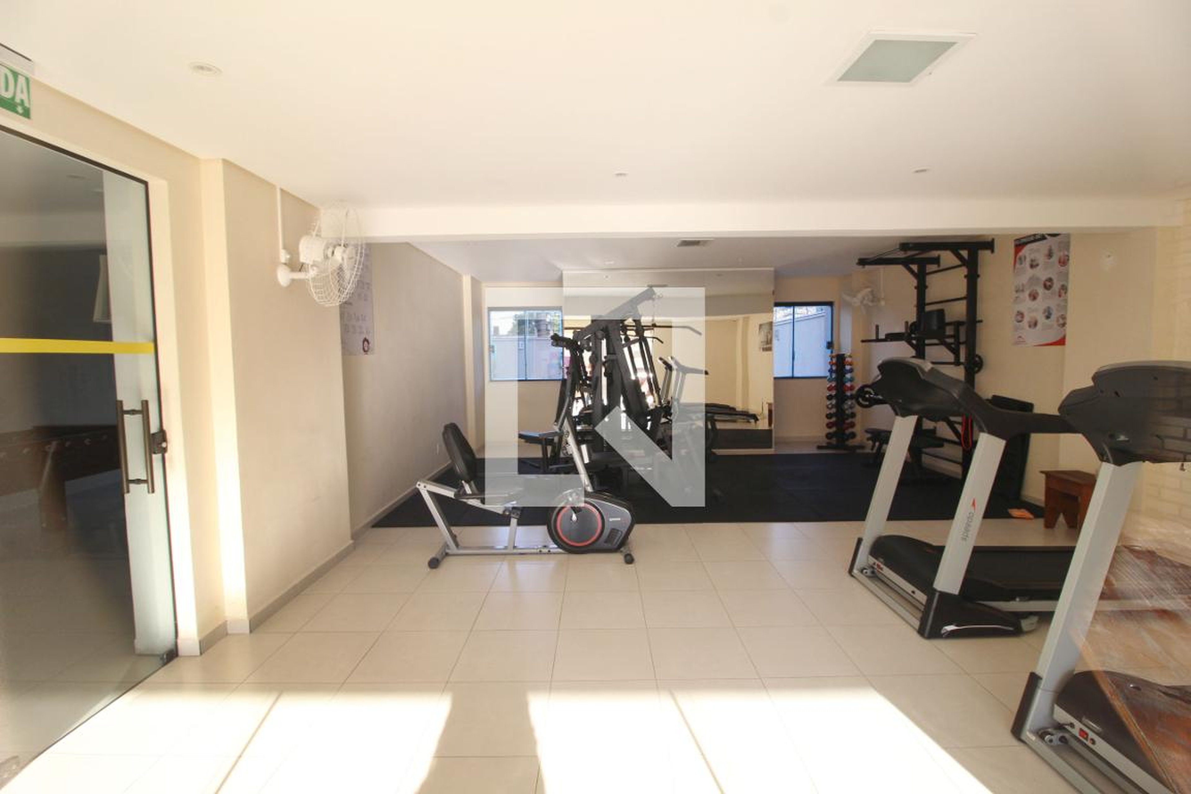 Academia - Champs Elysees