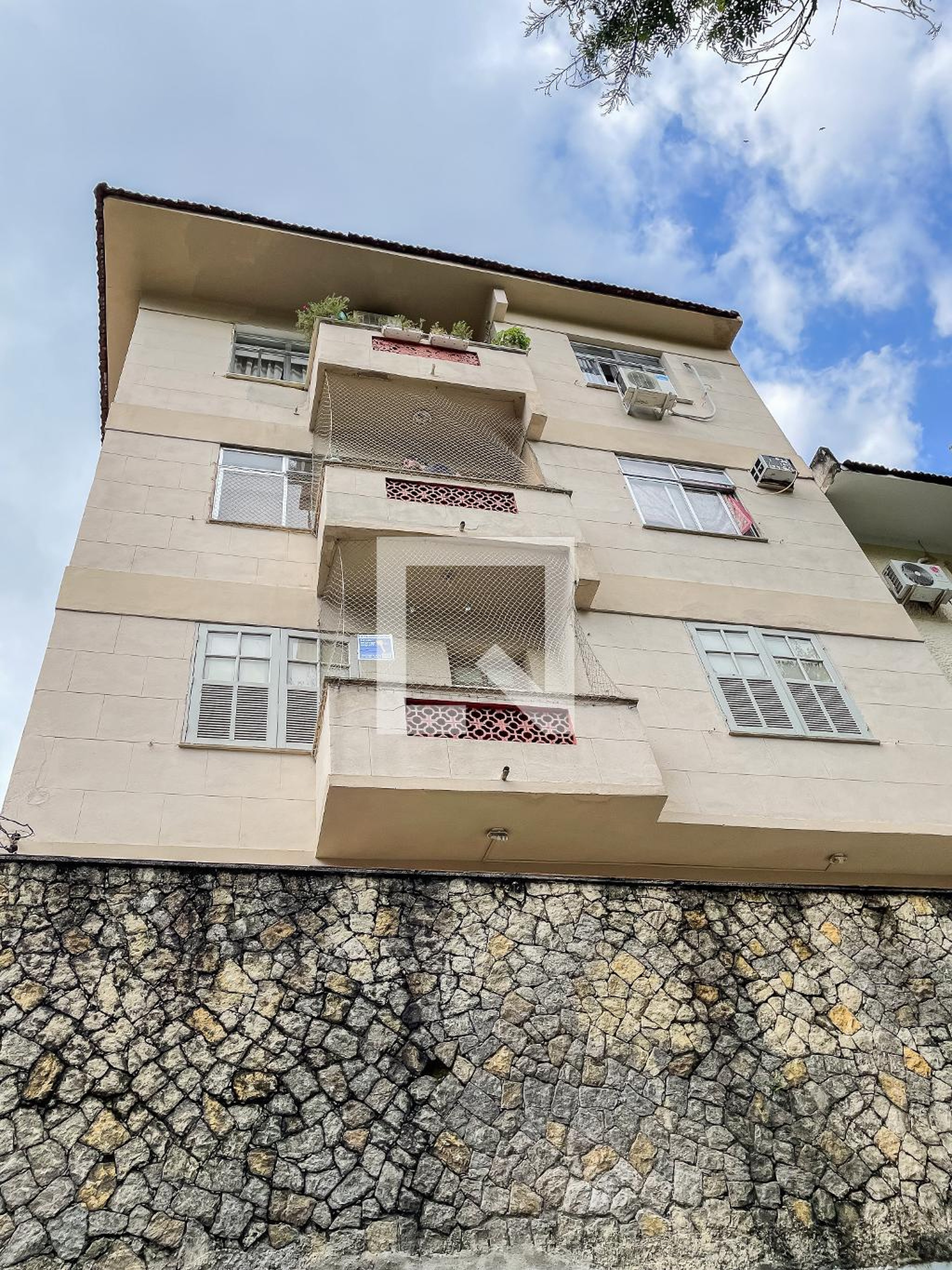 Fachada Condomínio em Rua Barão de Cotegipe, 594