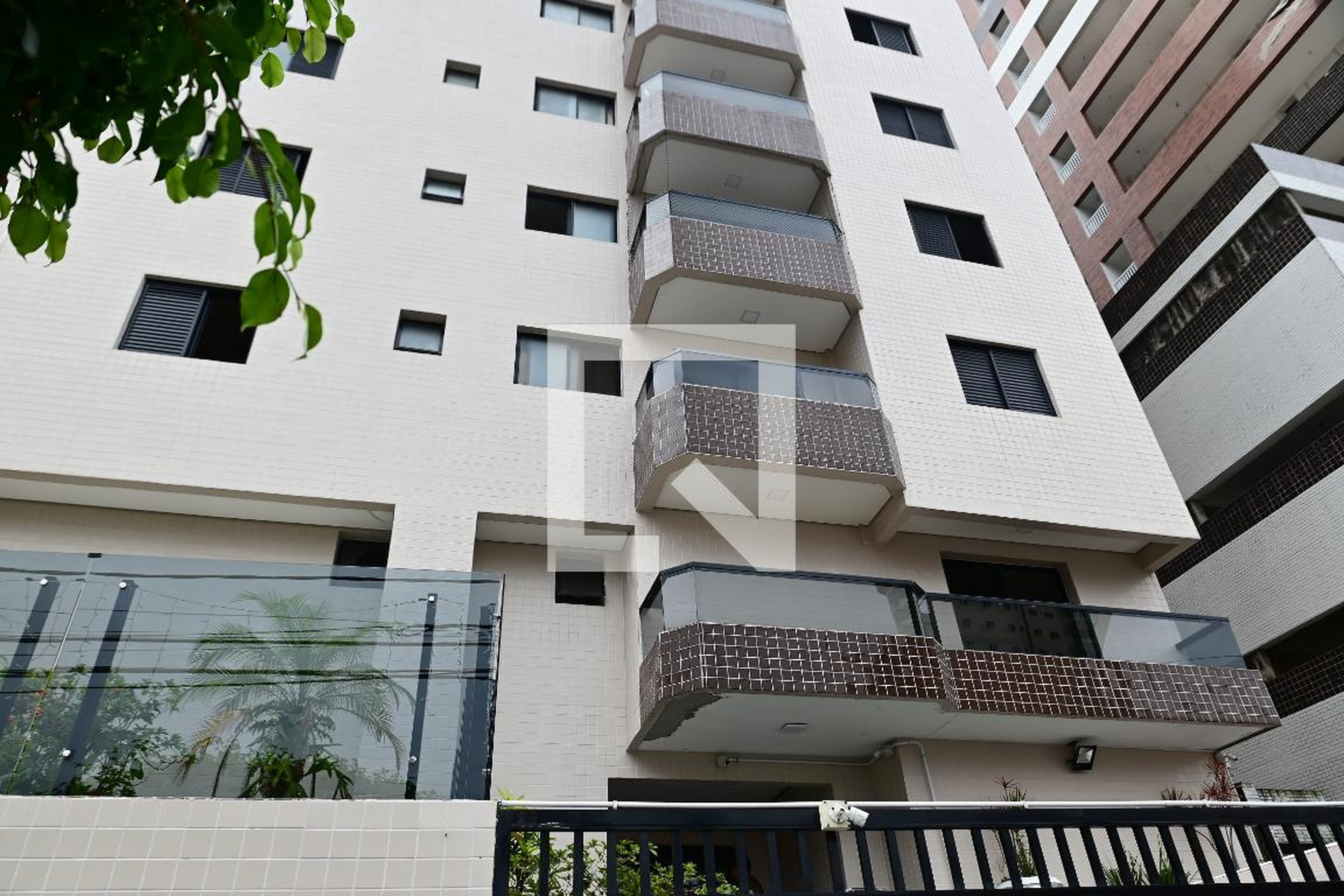 Fachada Condomínio Saint Louis